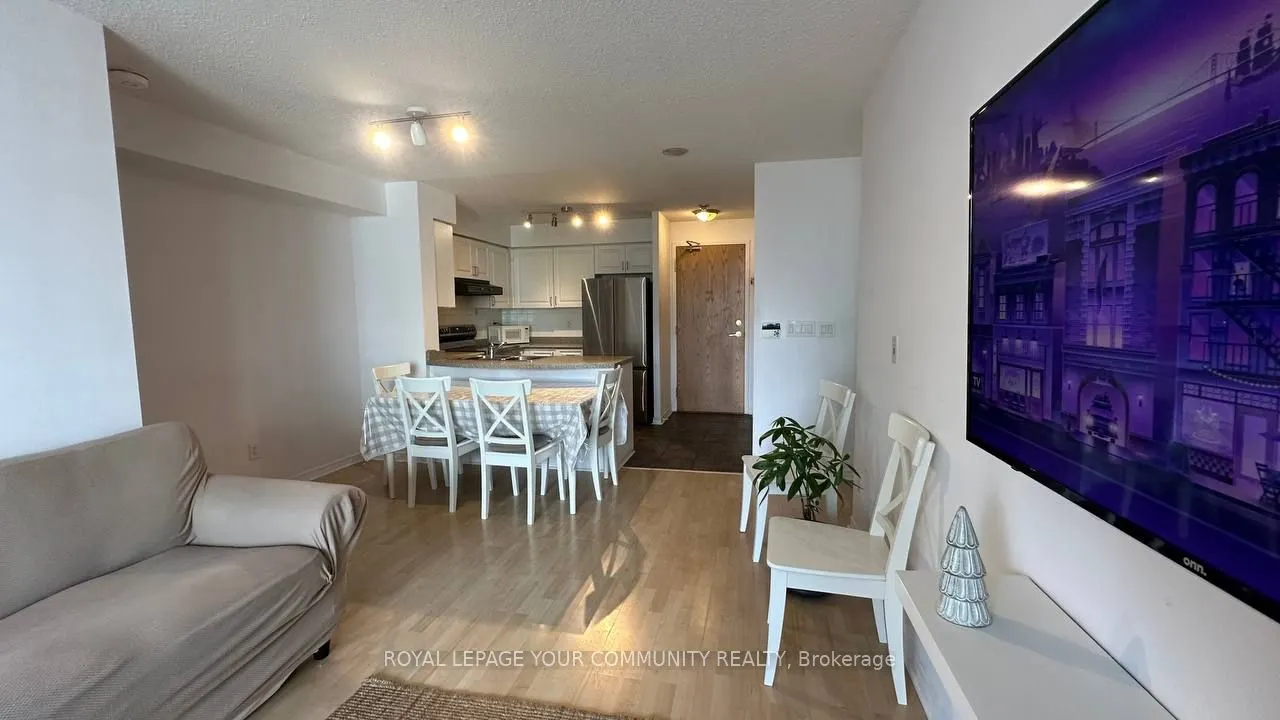 5500 Yonge Street, #1003