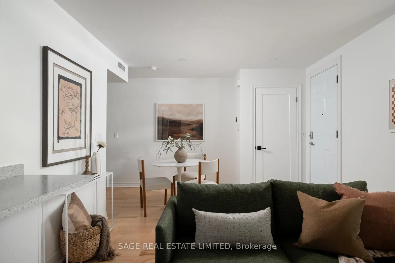 87 Lillian Street, #6