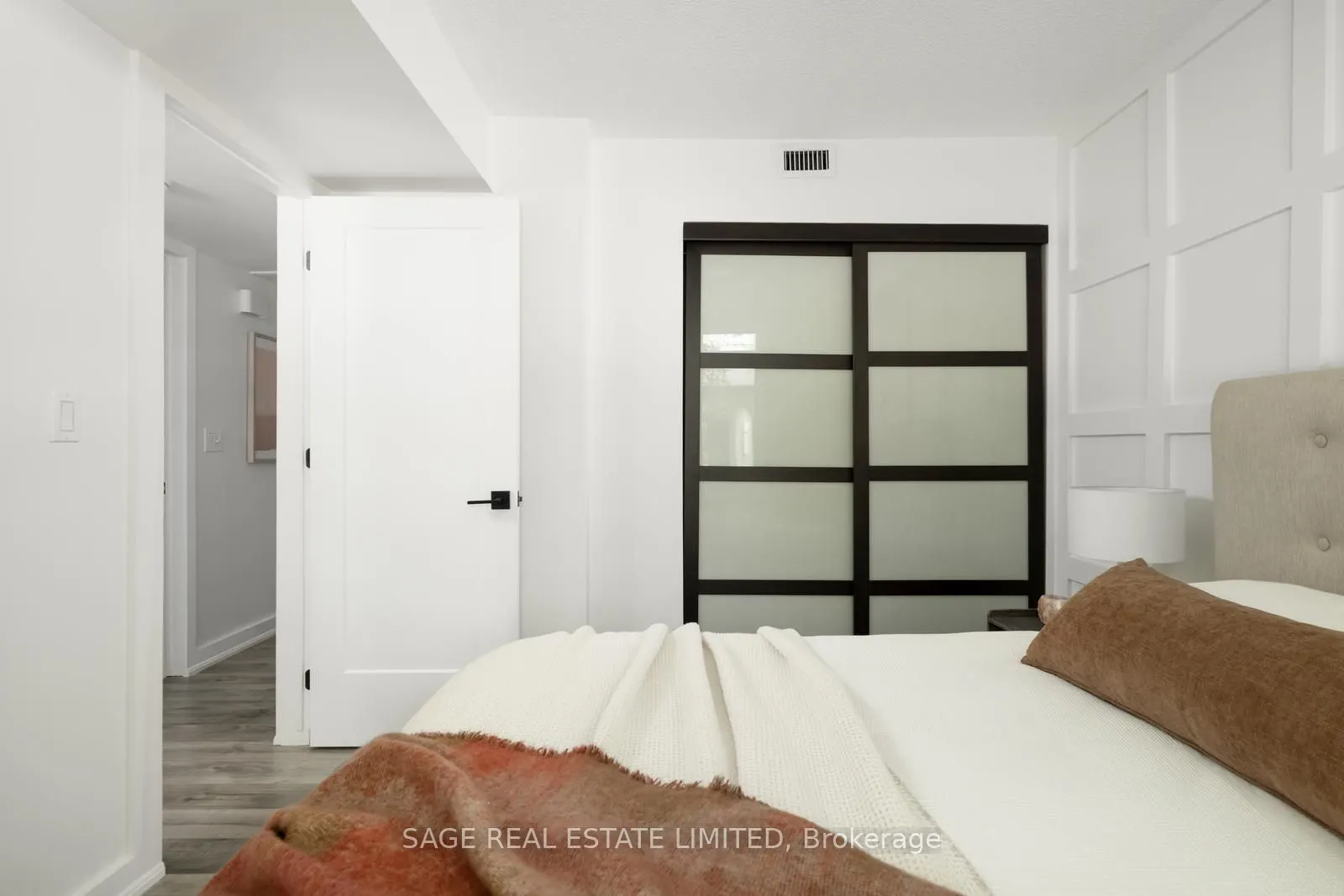 87 Lillian Street, #6