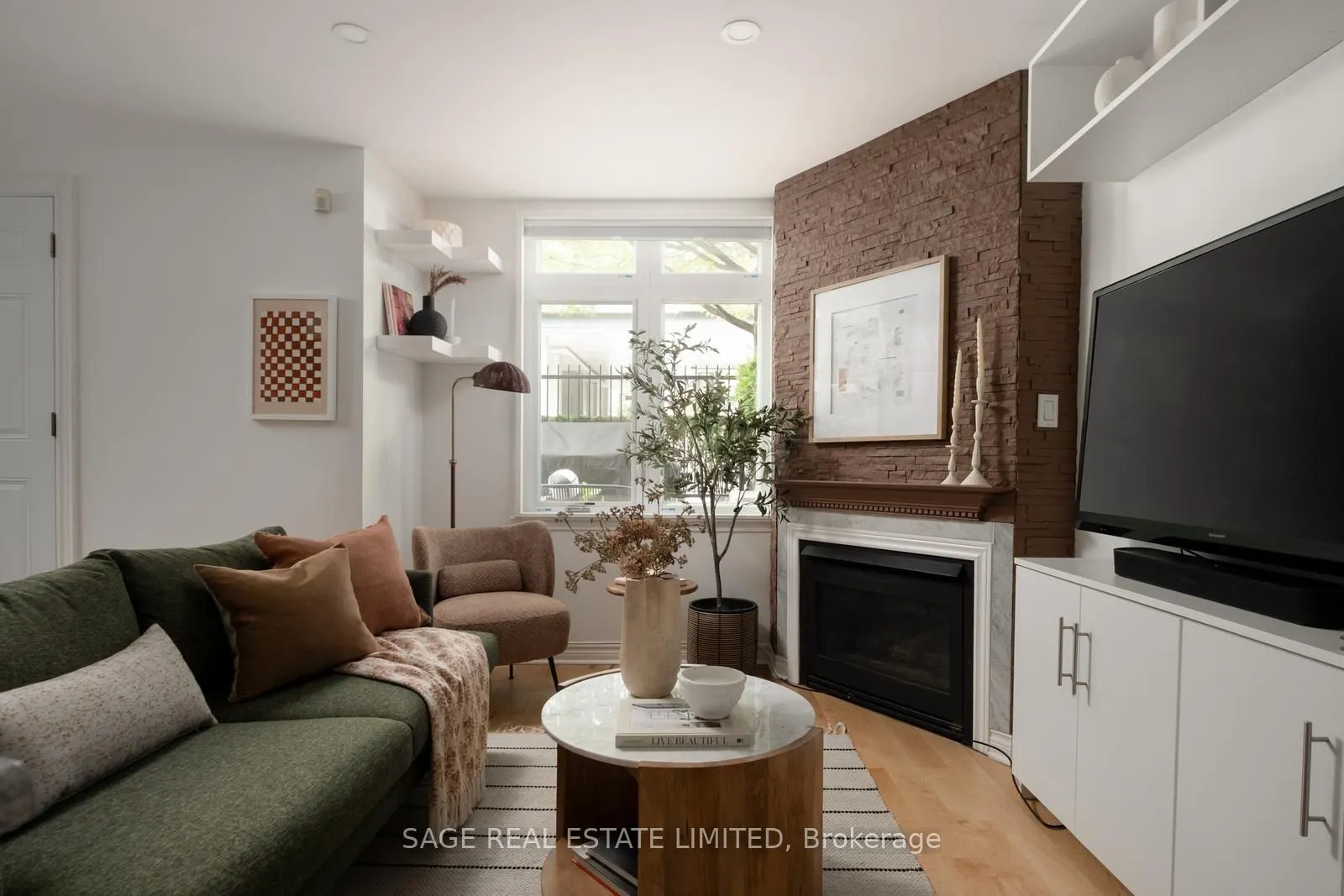 87 Lillian Street, #6