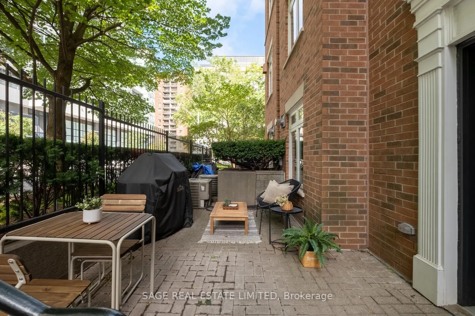 87 Lillian Street, #6