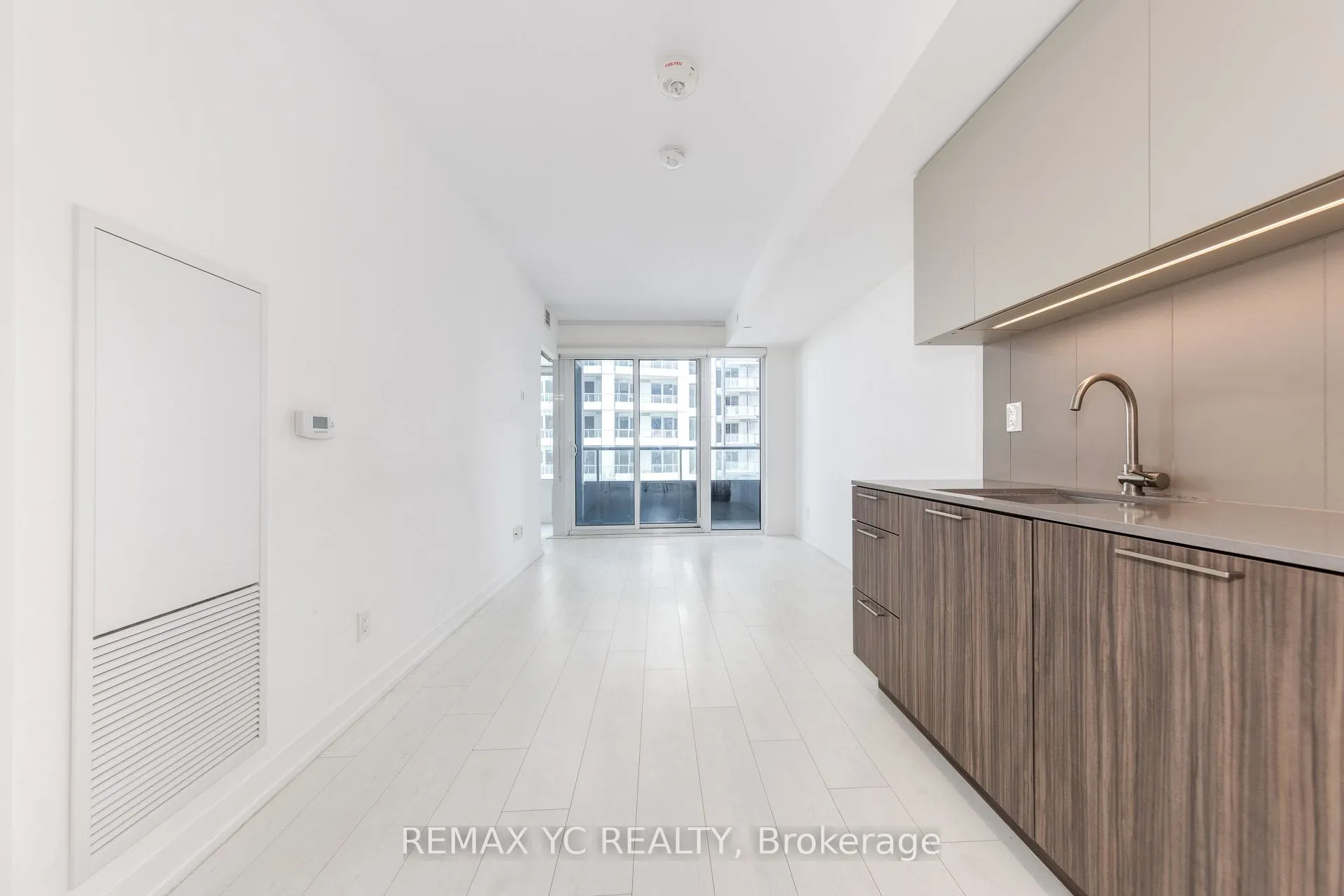 19 Western Battery Road