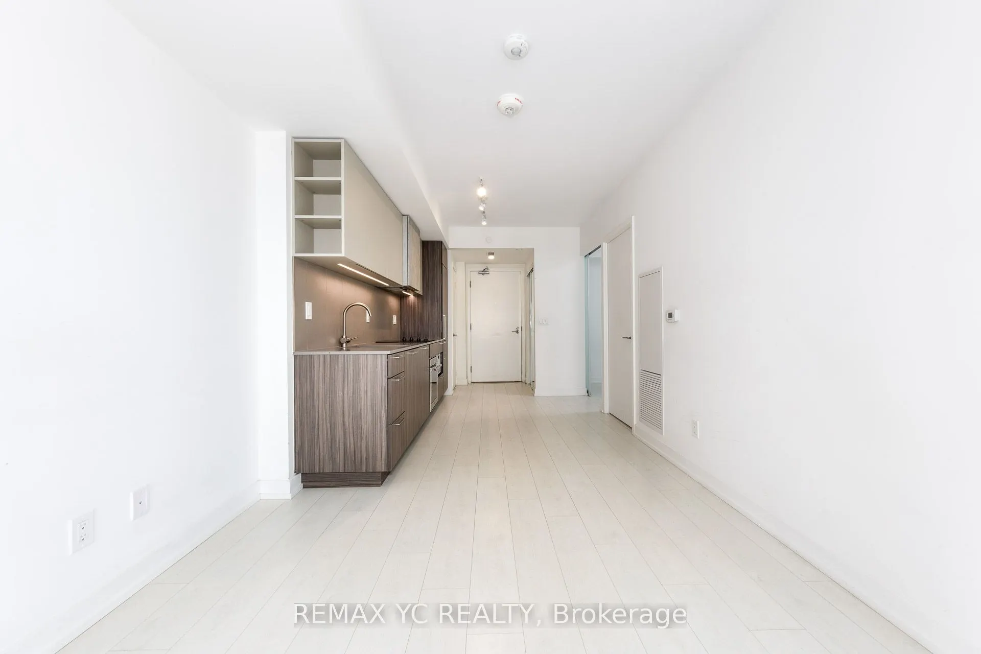 19 Western Battery Road