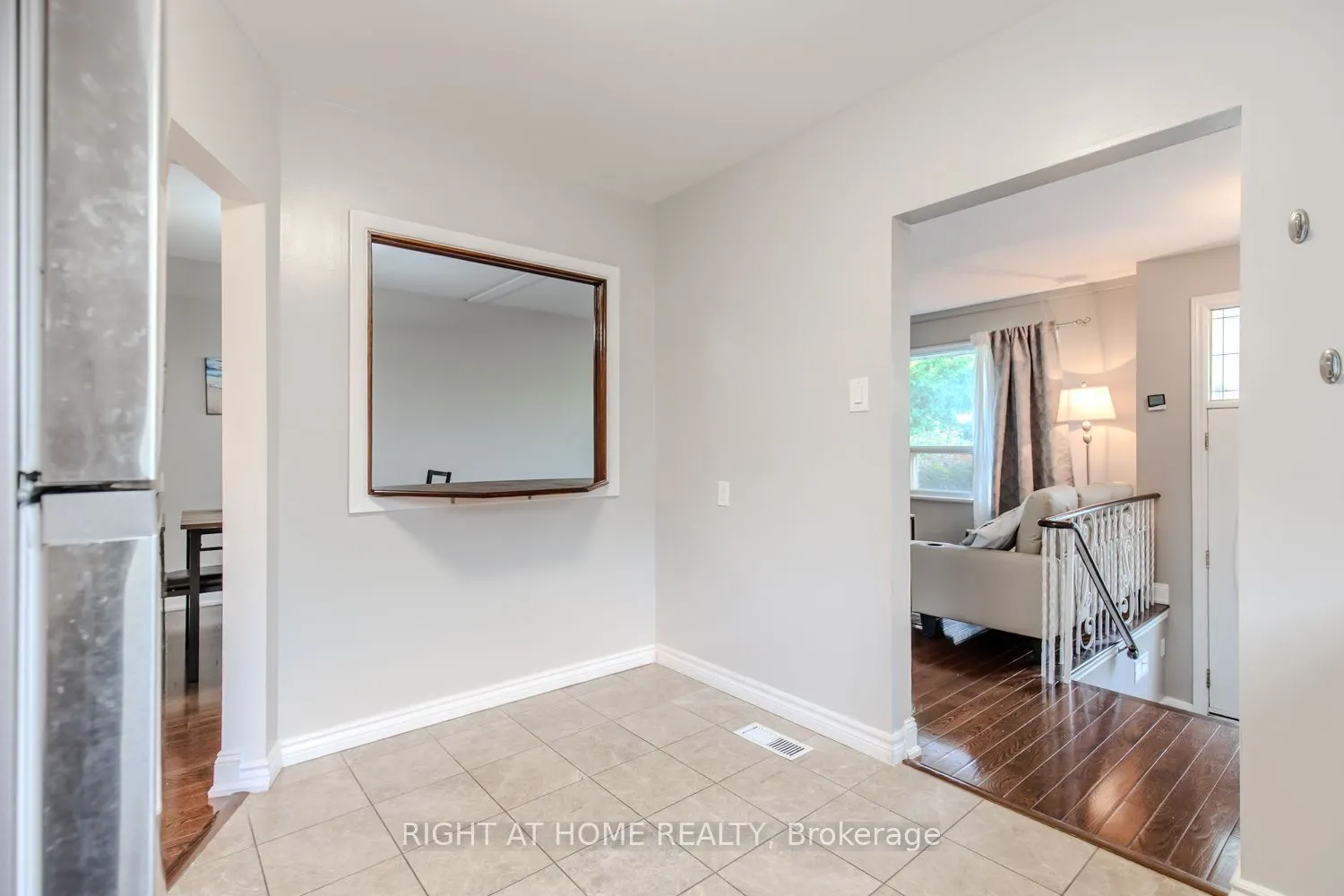 12 Murellen Crescent