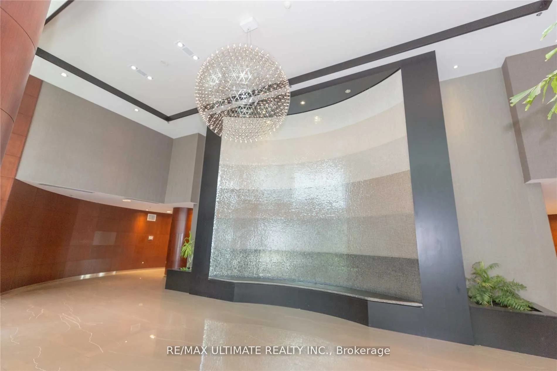 231 Fort York Boulevard, #228