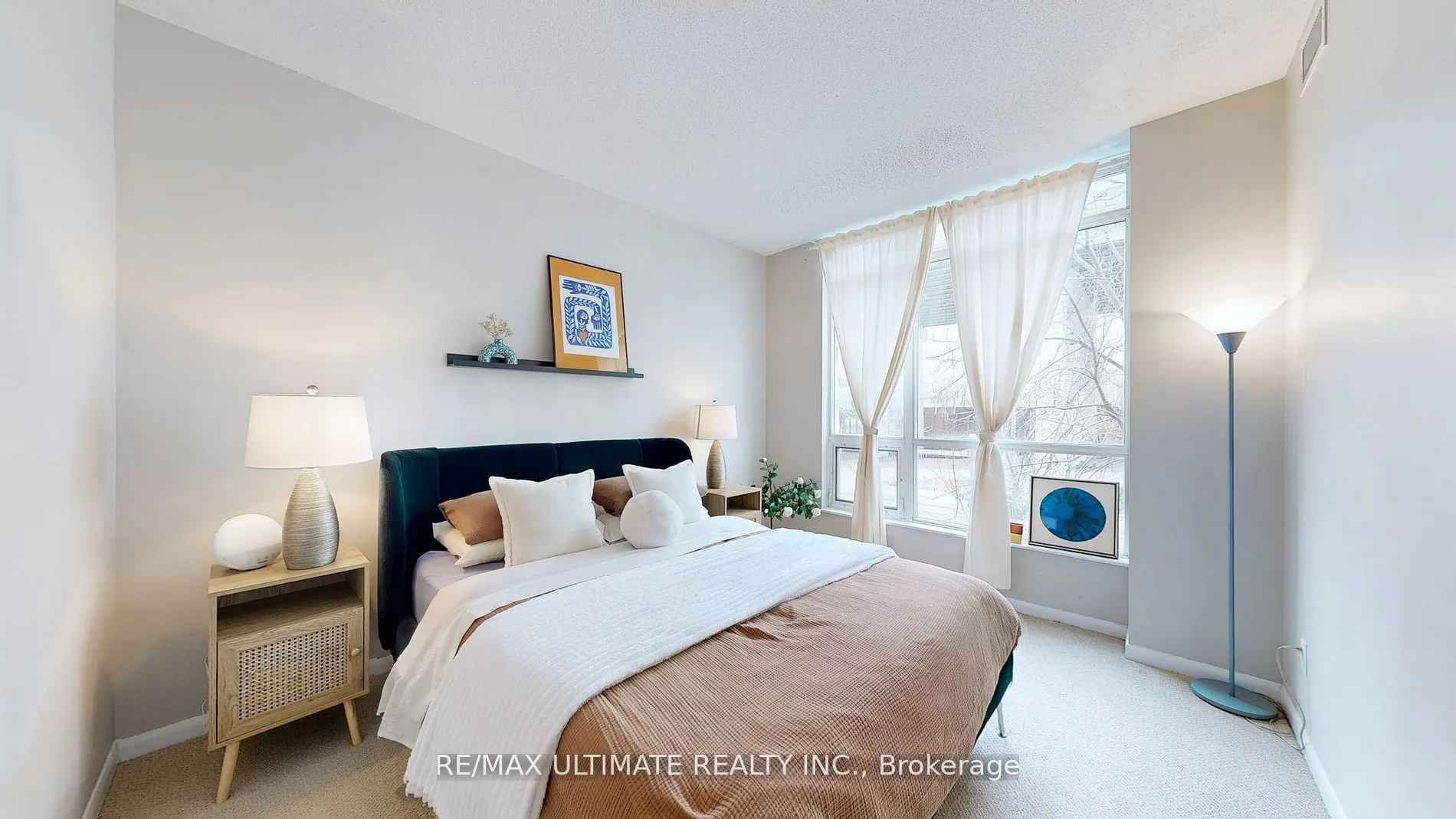 231 Fort York Boulevard, #228