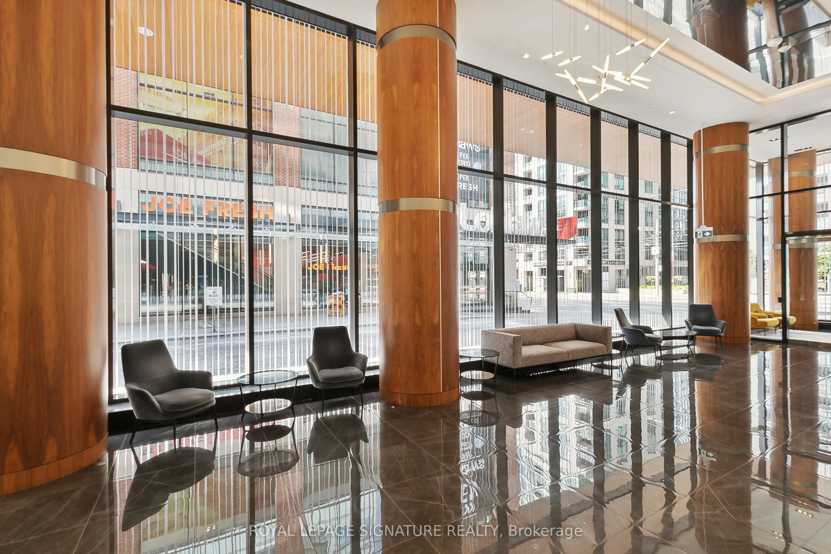 19 Bathurst Street, #3001