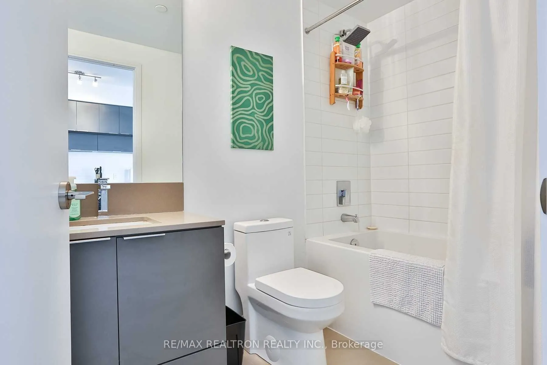 181 Dundas Street E, #3111