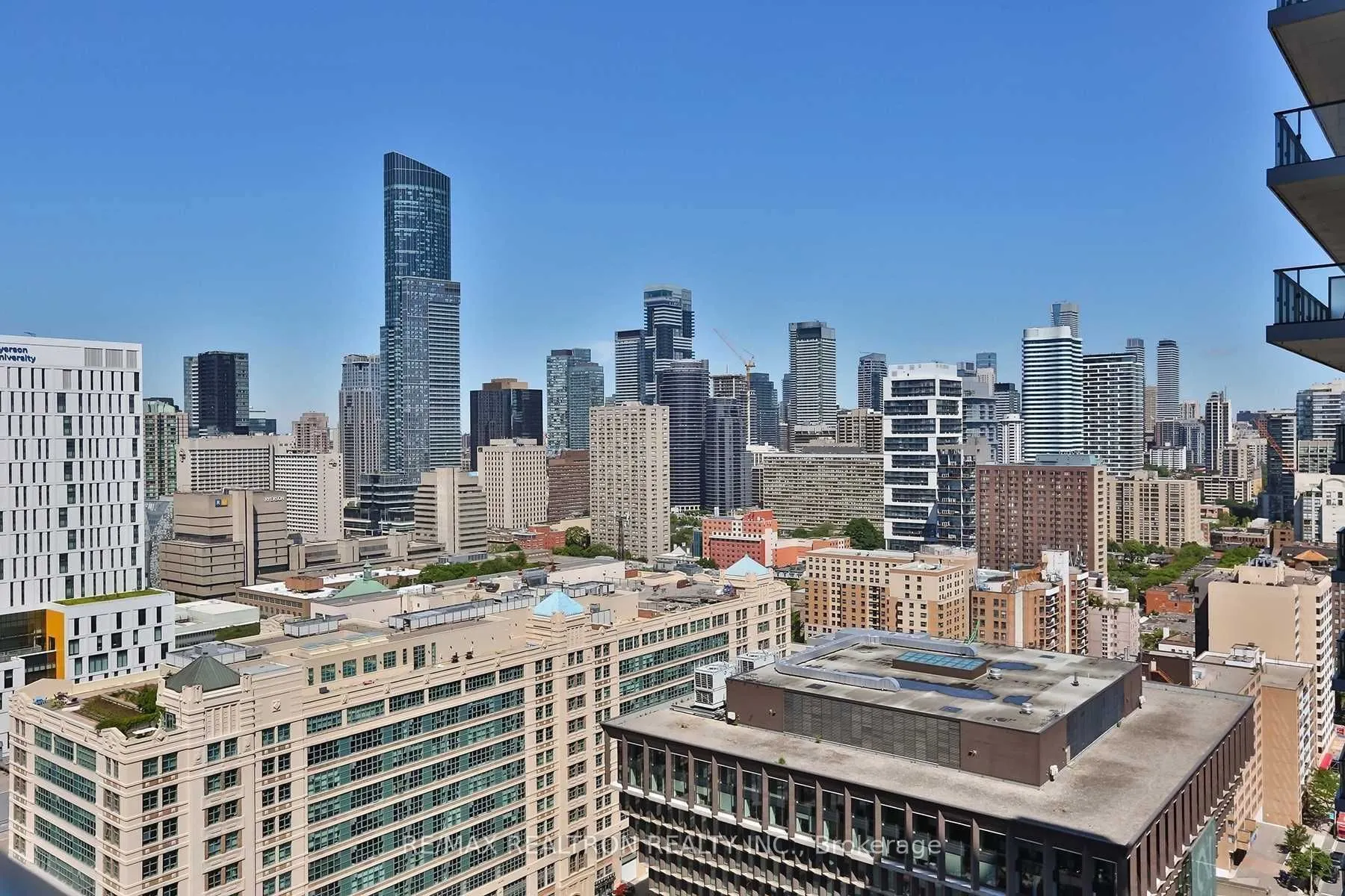 181 Dundas Street E, #3111