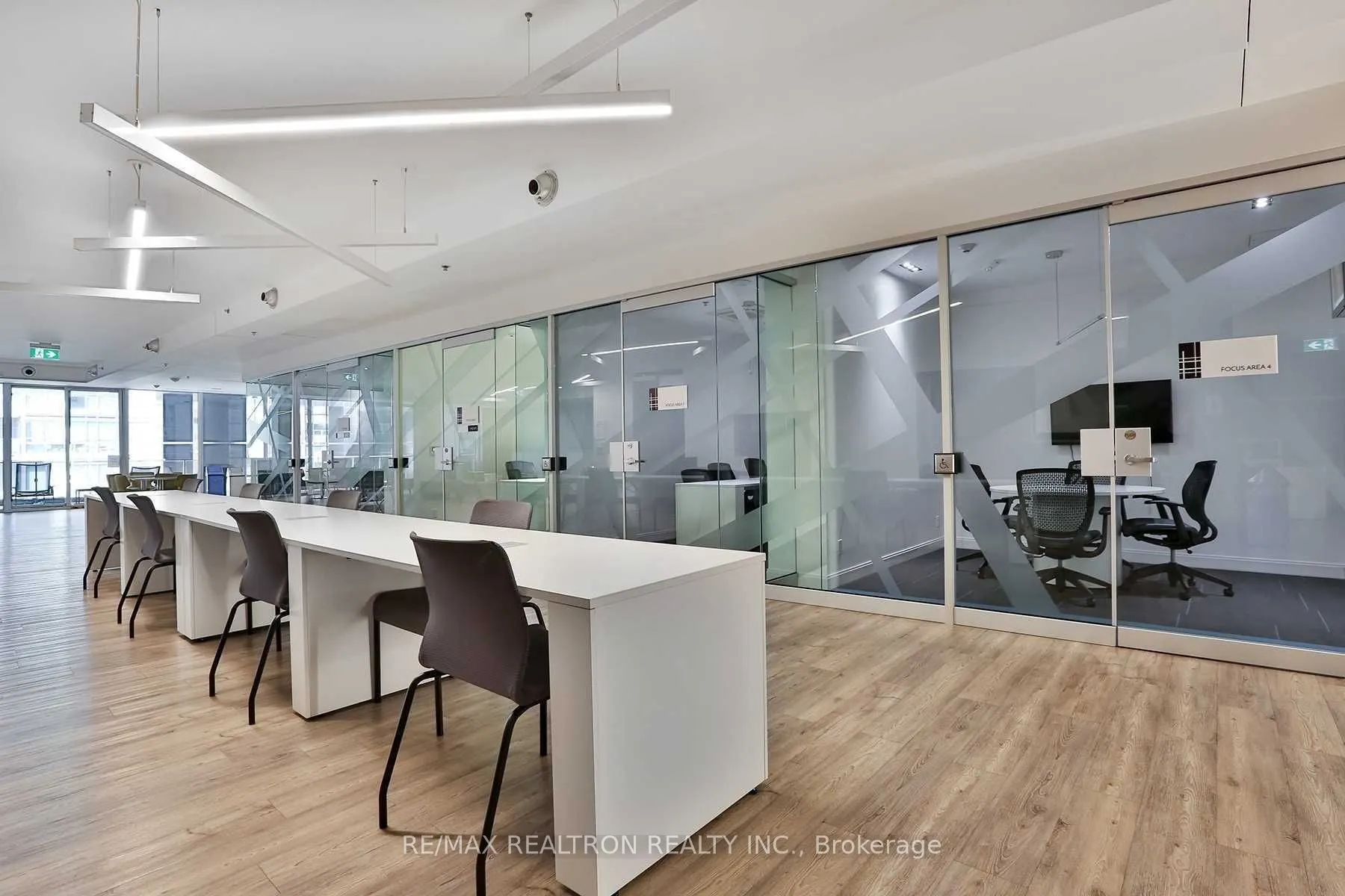 181 Dundas Street E, #3111