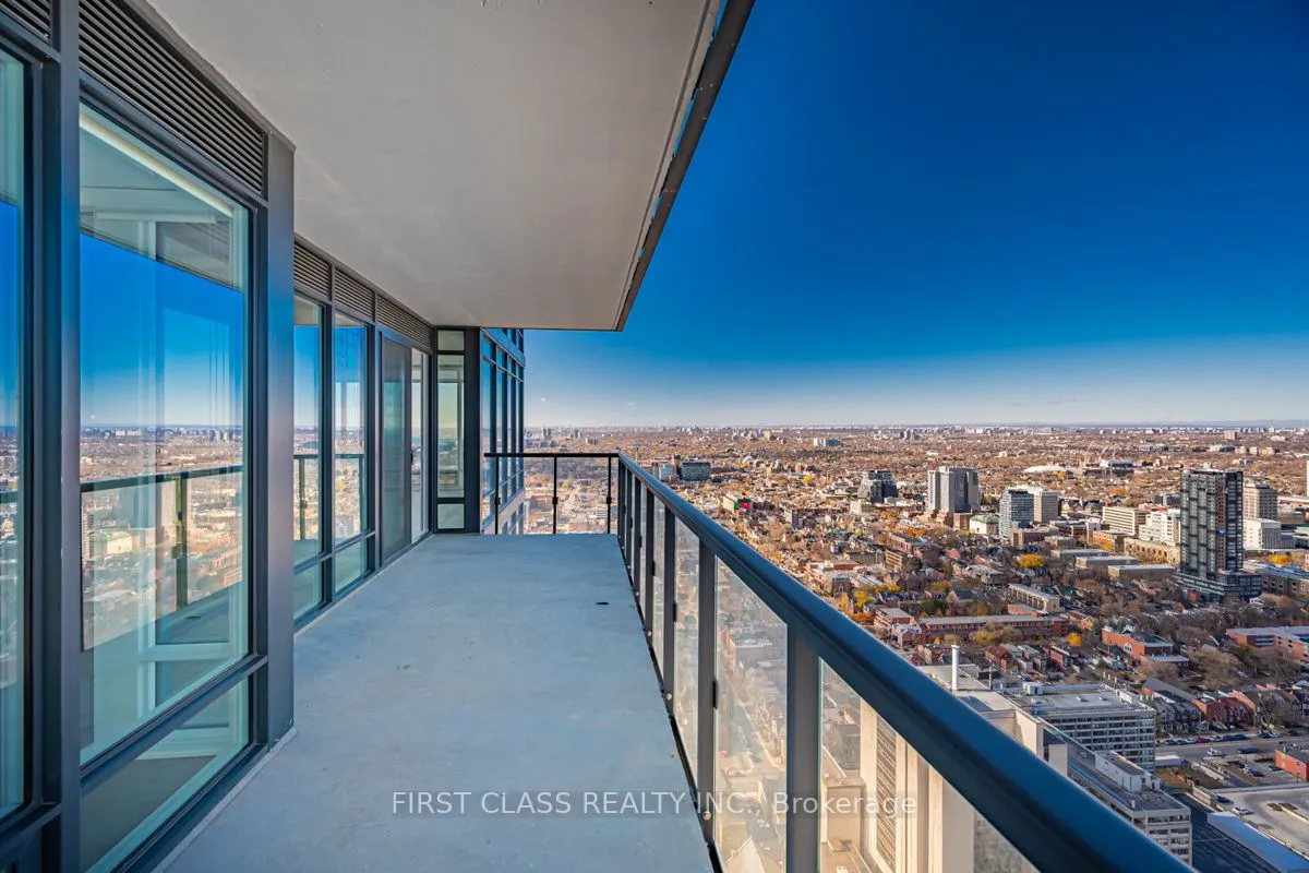 488 University Avenue, #3916