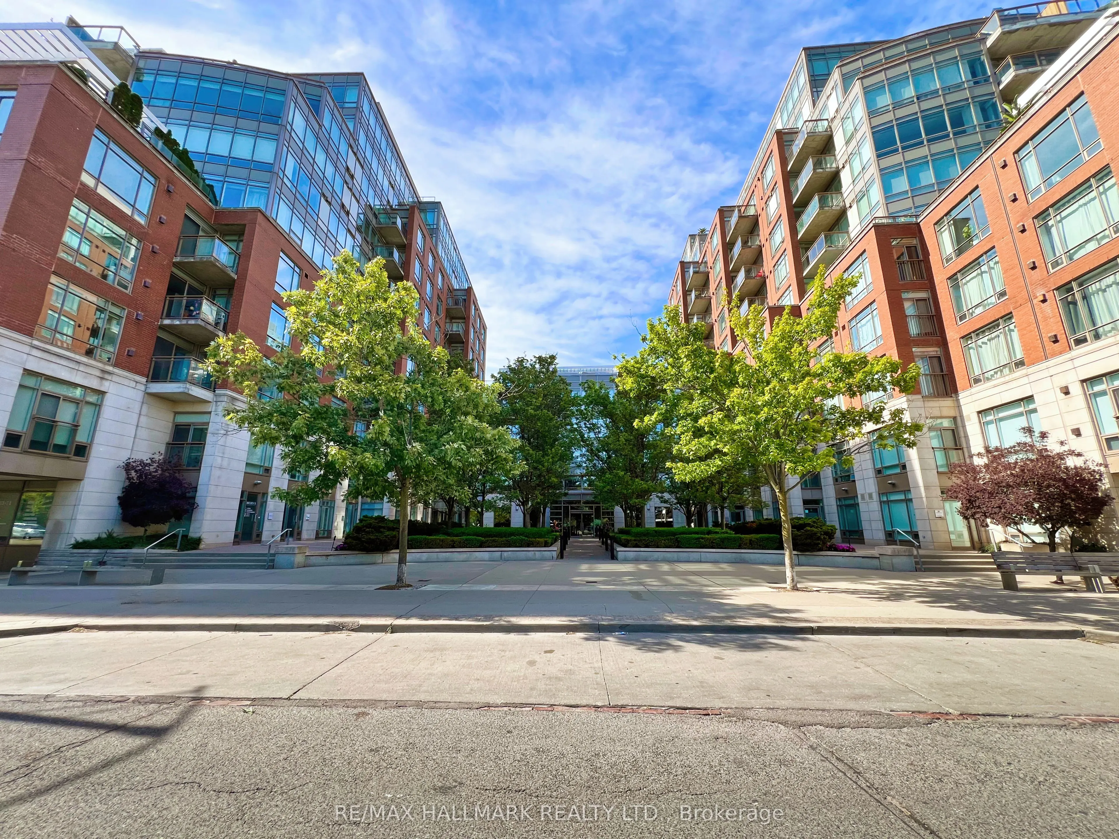 500 Queens Quay W, #410W