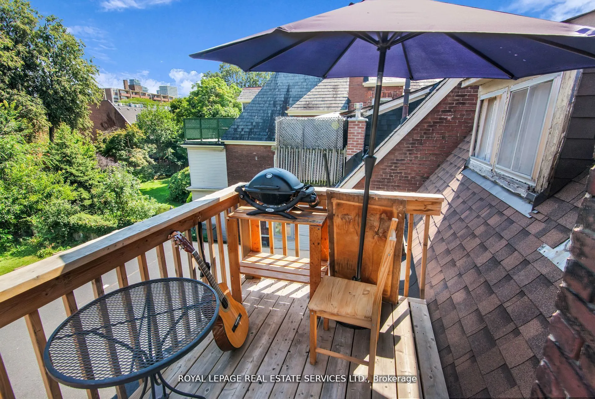 577 Huron Street