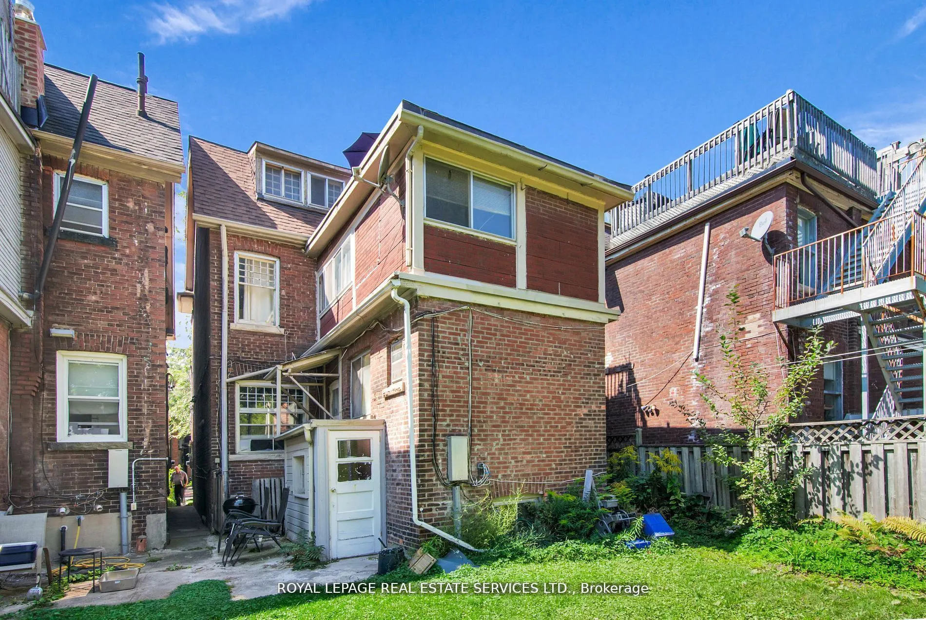 577 Huron Street