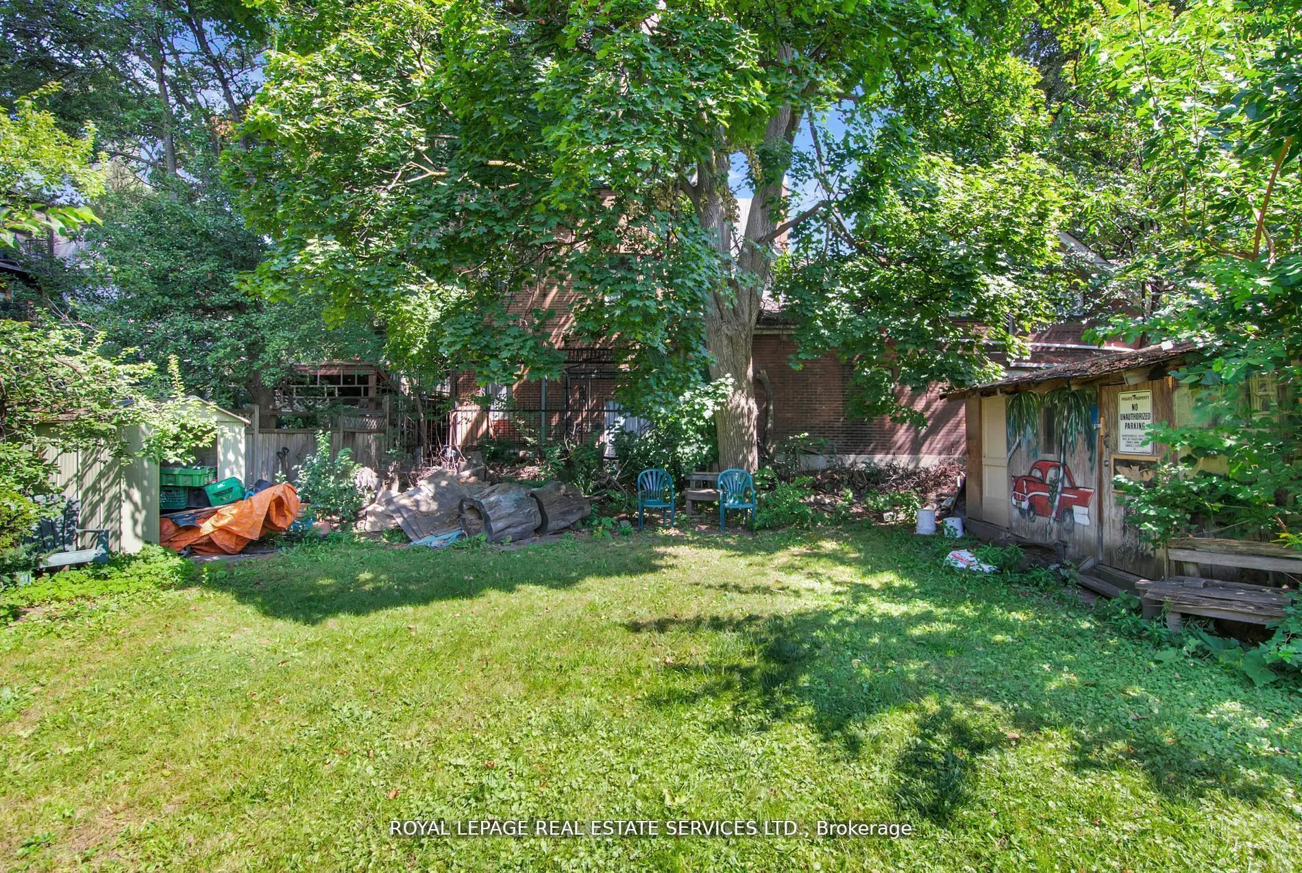 577 Huron Street
