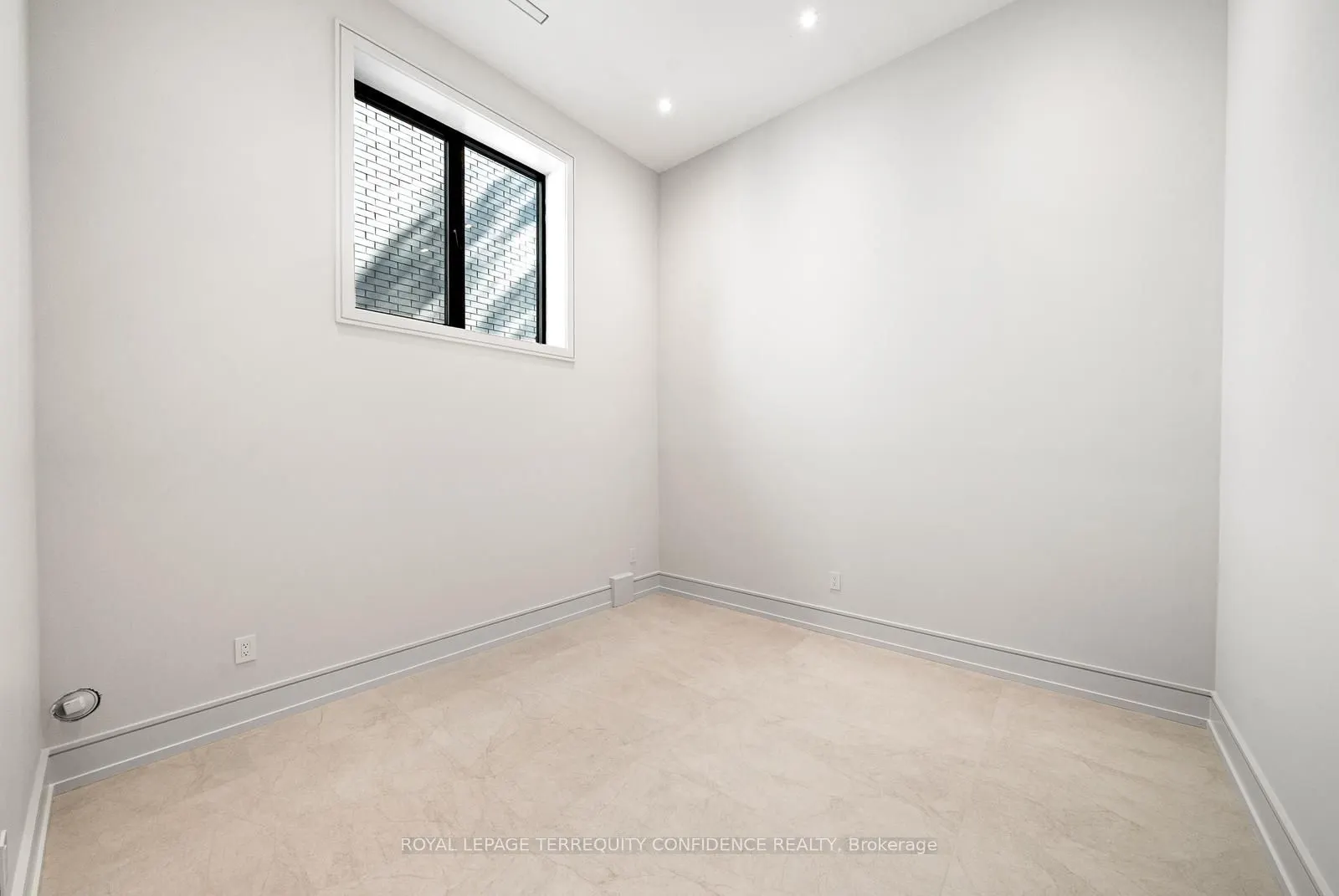 276 Horsham Avenue