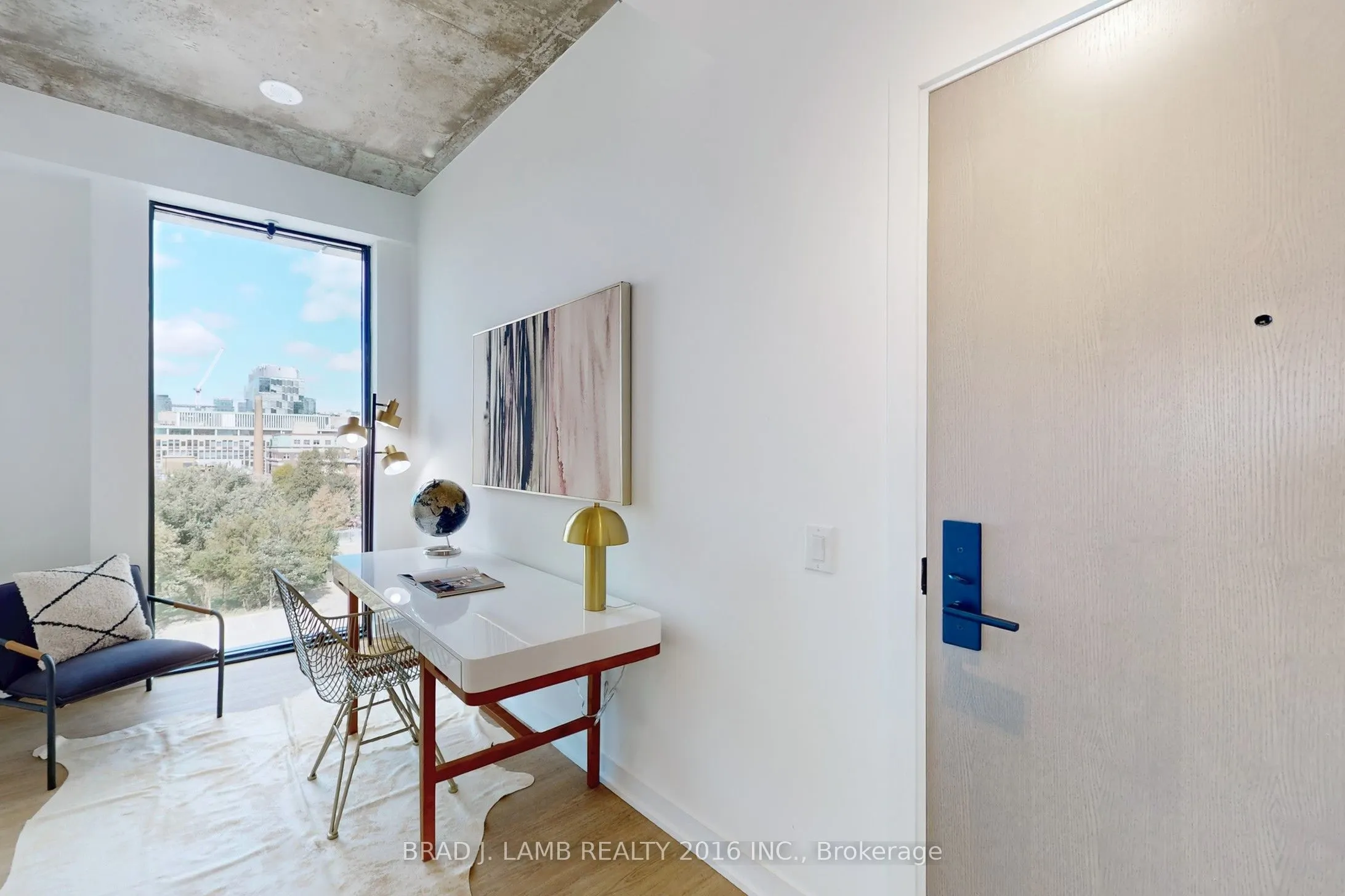 195 McCaul Street, #705