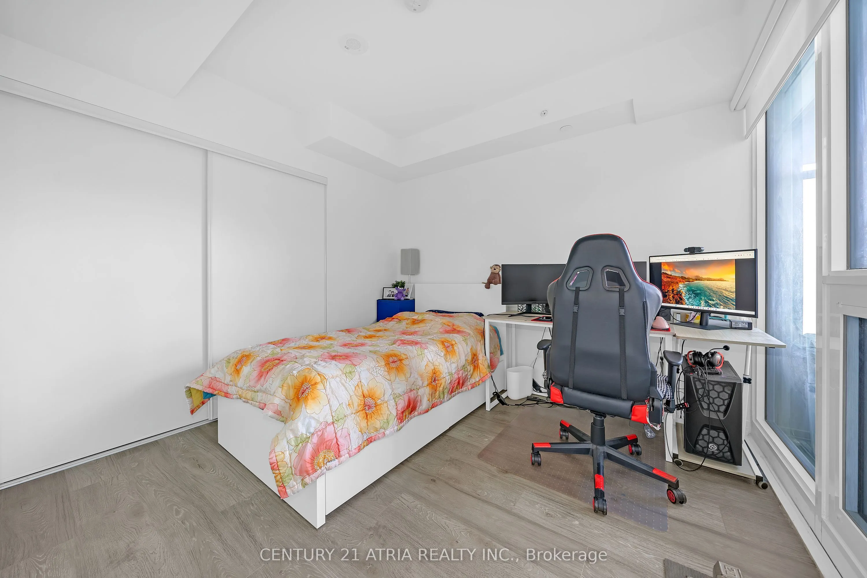 251 Jarvis Street, #631
