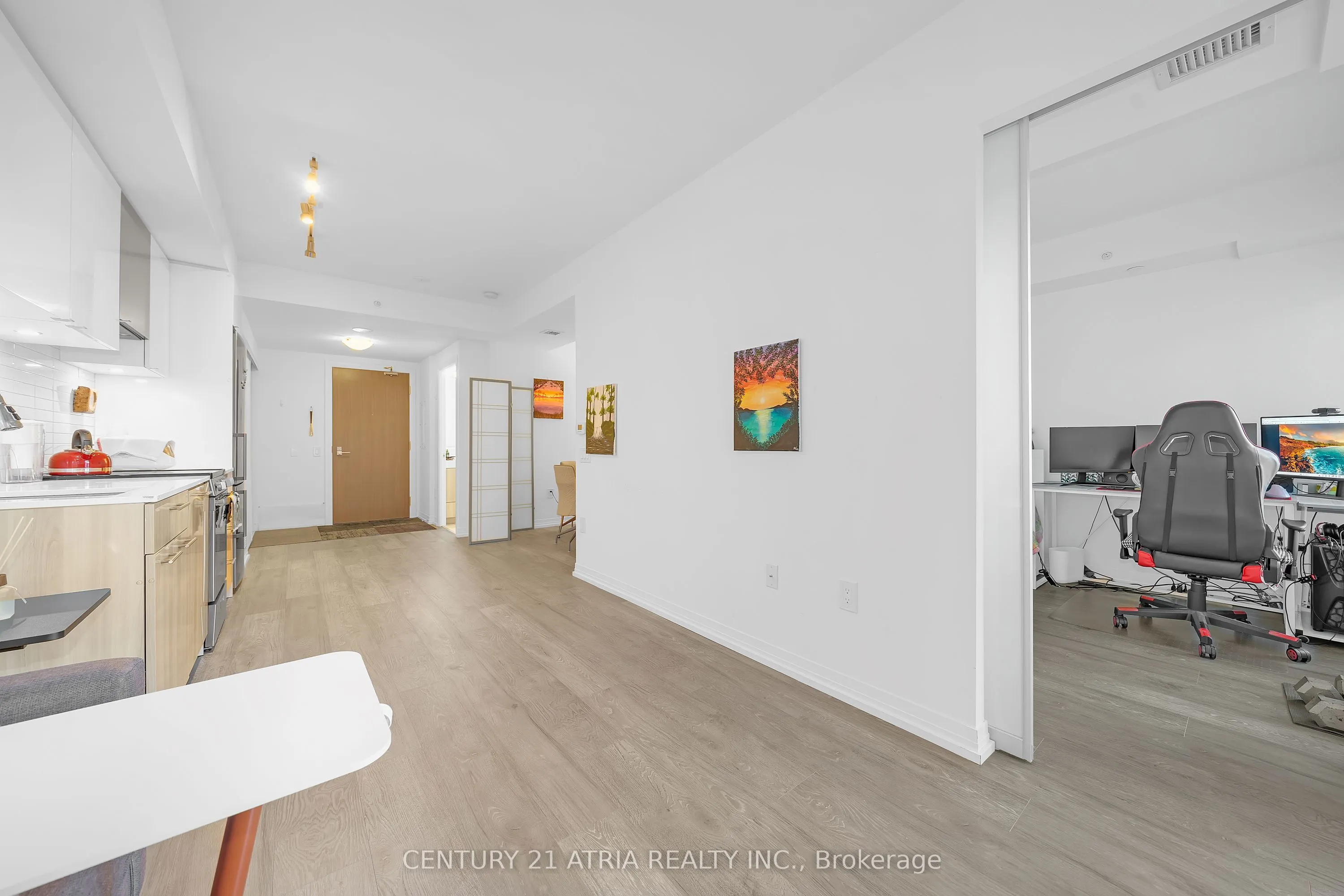 251 Jarvis Street, #631