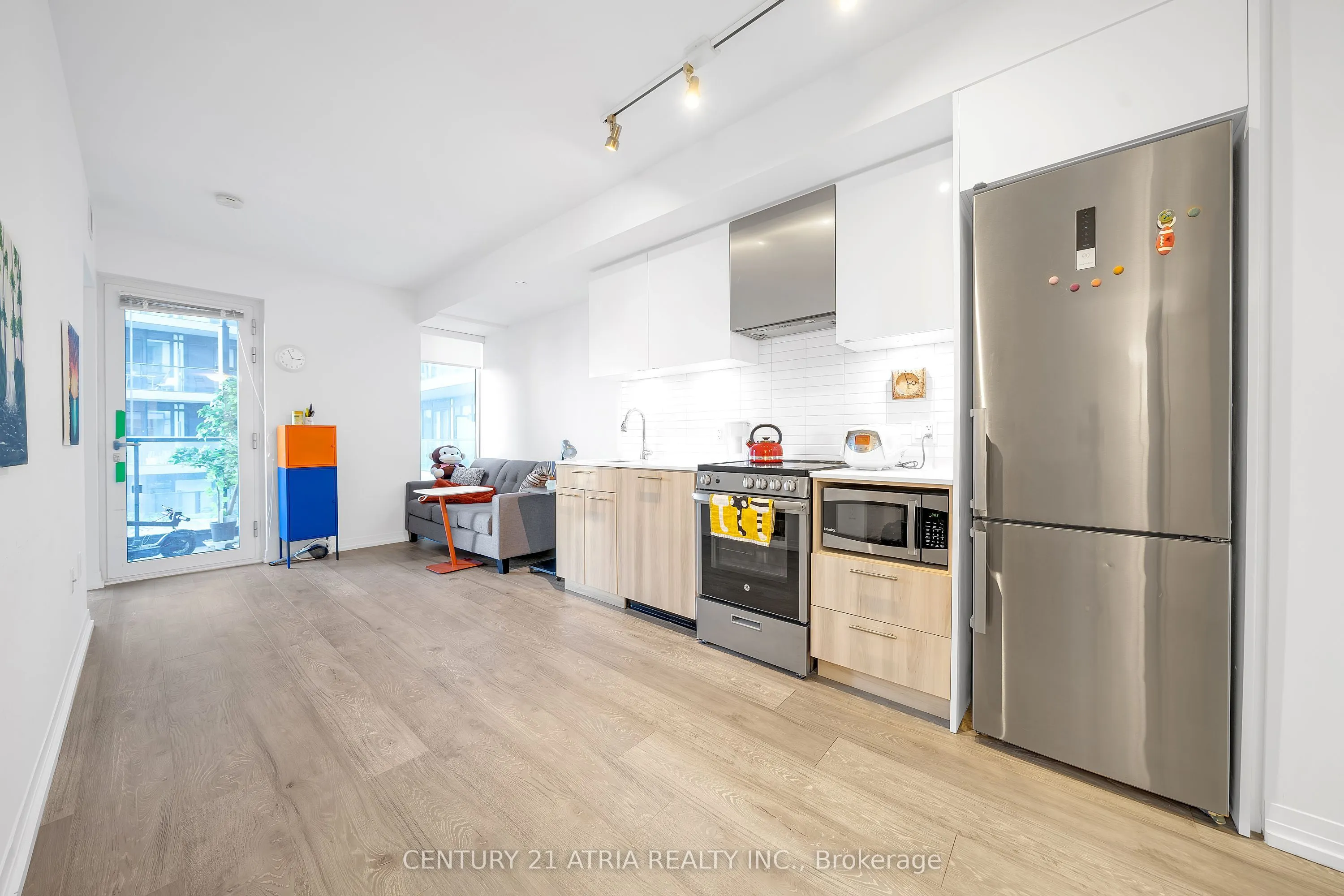 251 Jarvis Street, #631