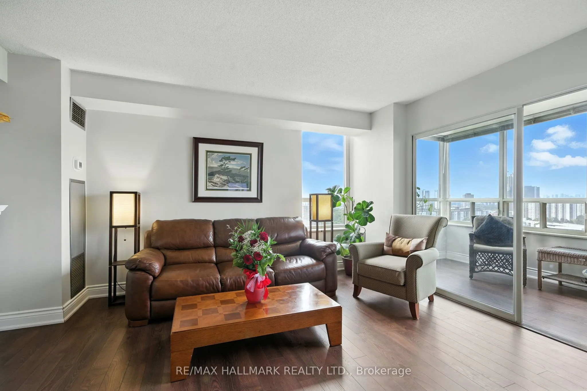 215 Wynford Drive, #2002