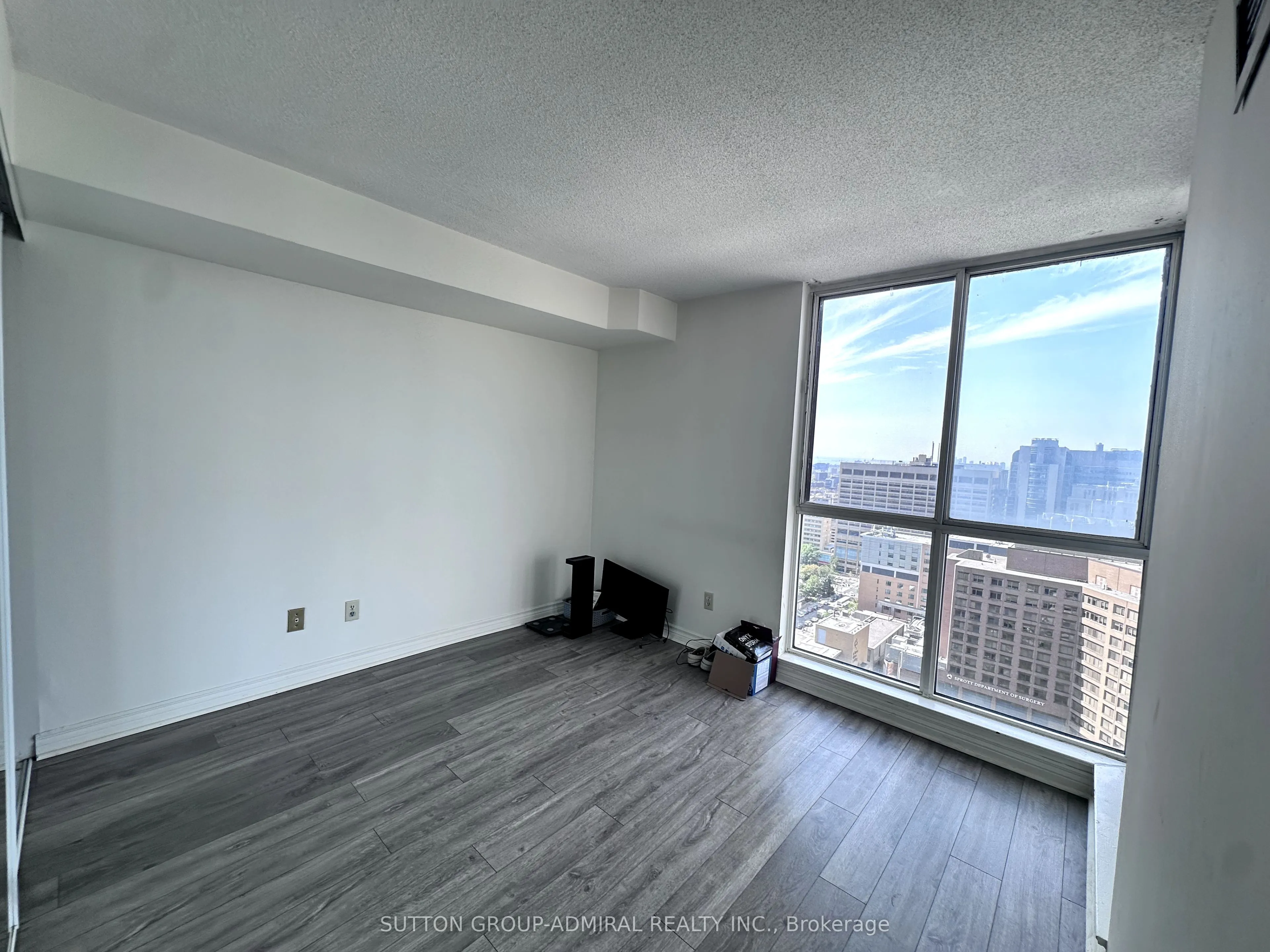 736 Bay Street, #3005