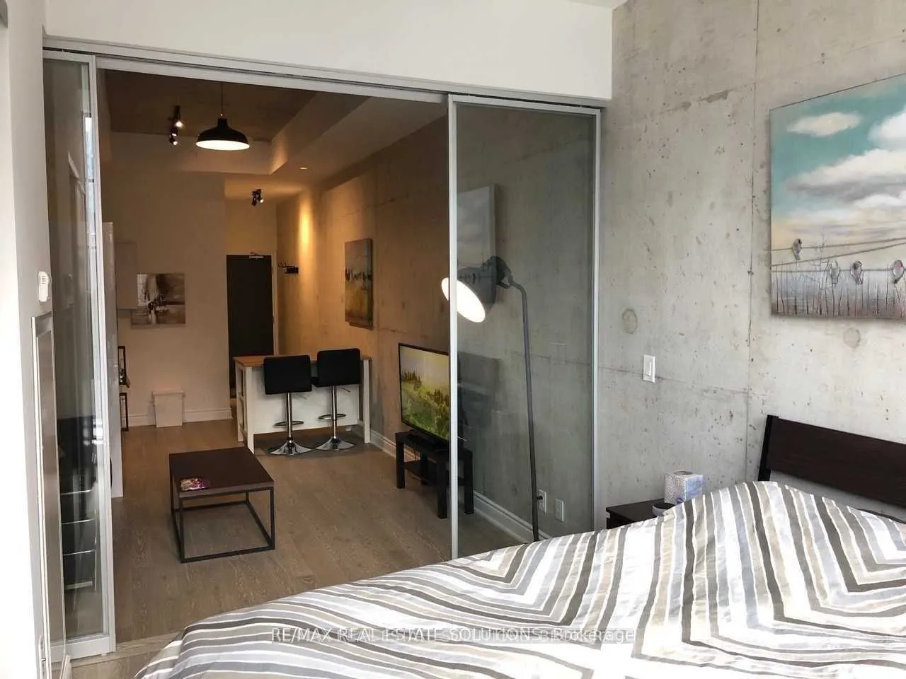 608 Richmond Street W, #210
