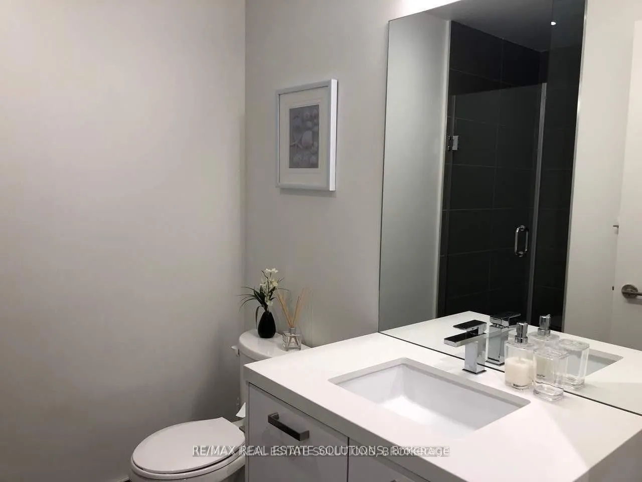 608 Richmond Street W, #210