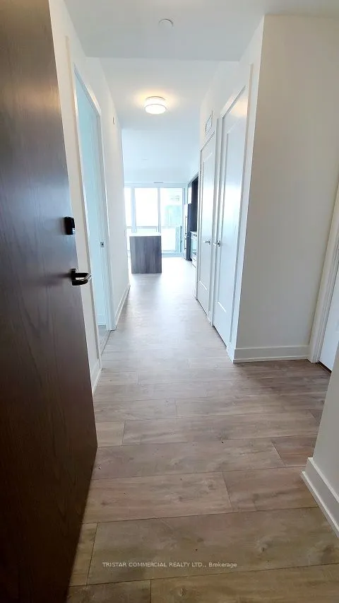 30 Inn on the Park Drive, #3910