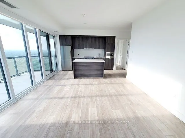 30 Inn on the Park Drive, #3910