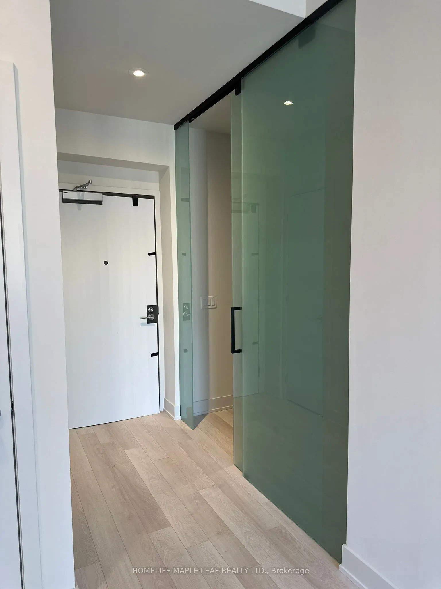 8 Cumberland Street, #4504