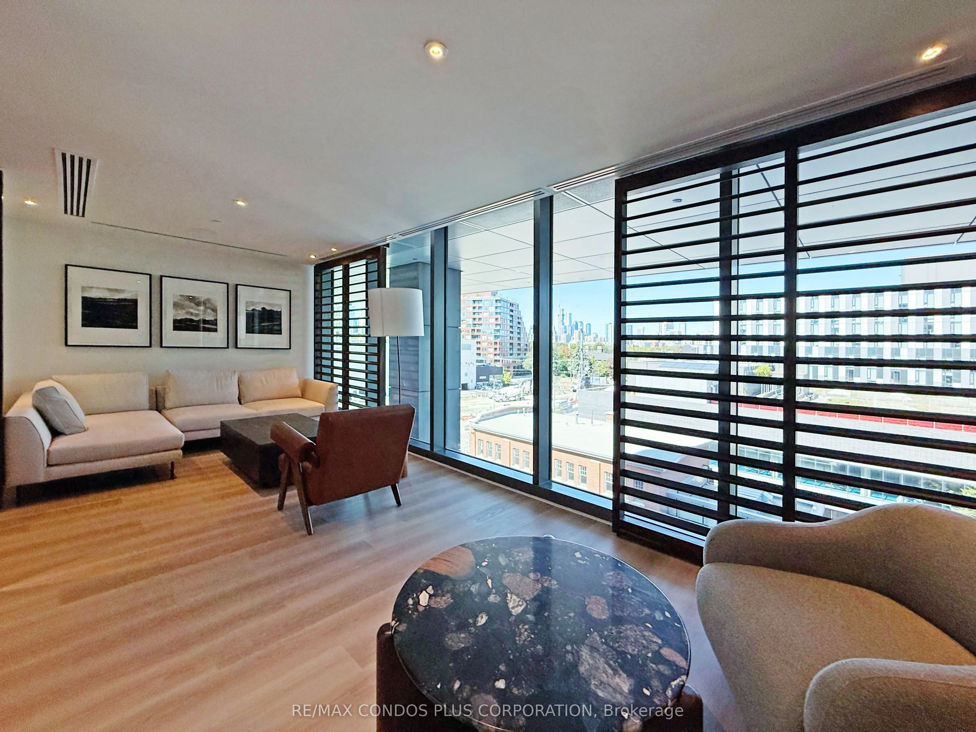 425 Front Street E, #304