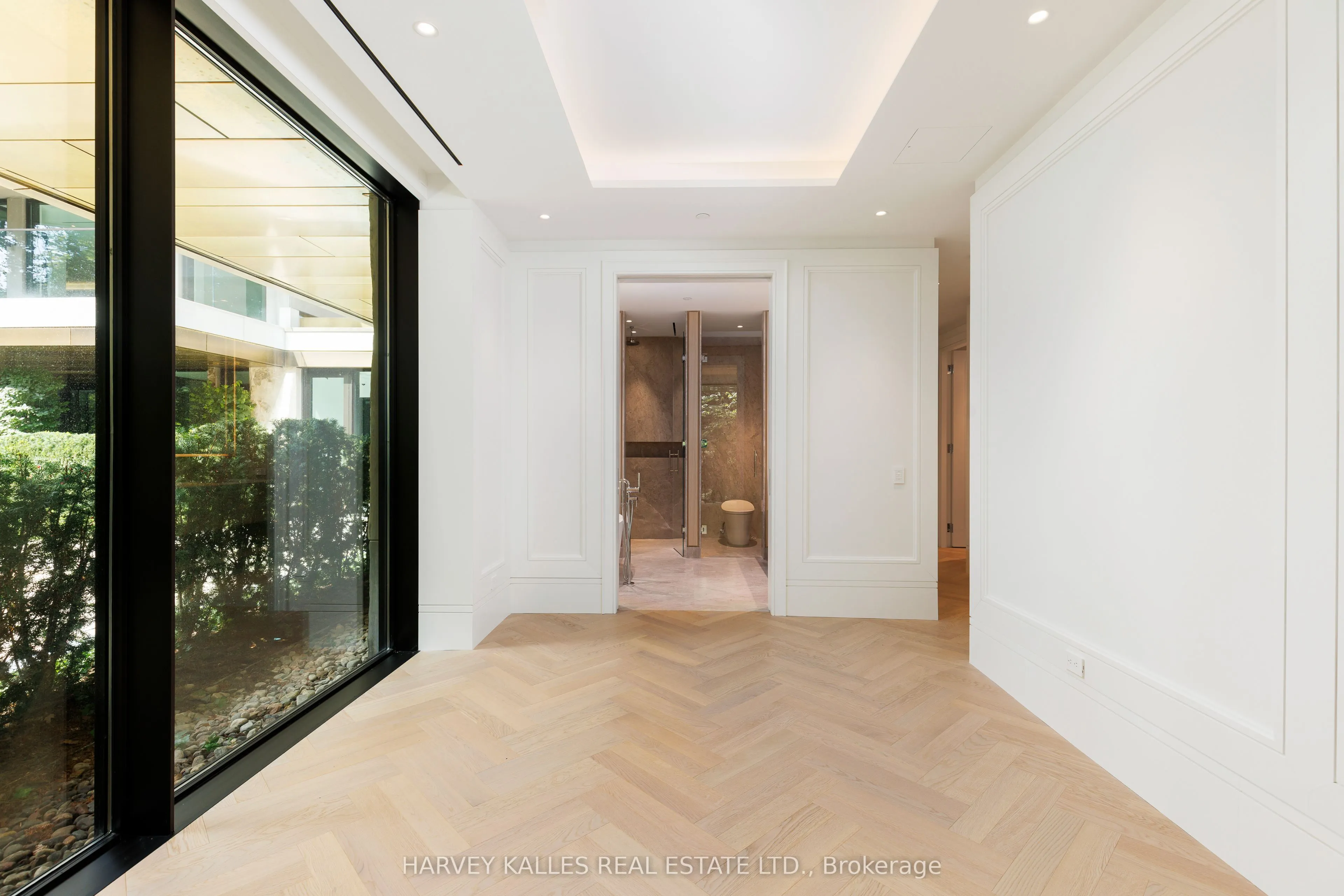 7 Dale Avenue
