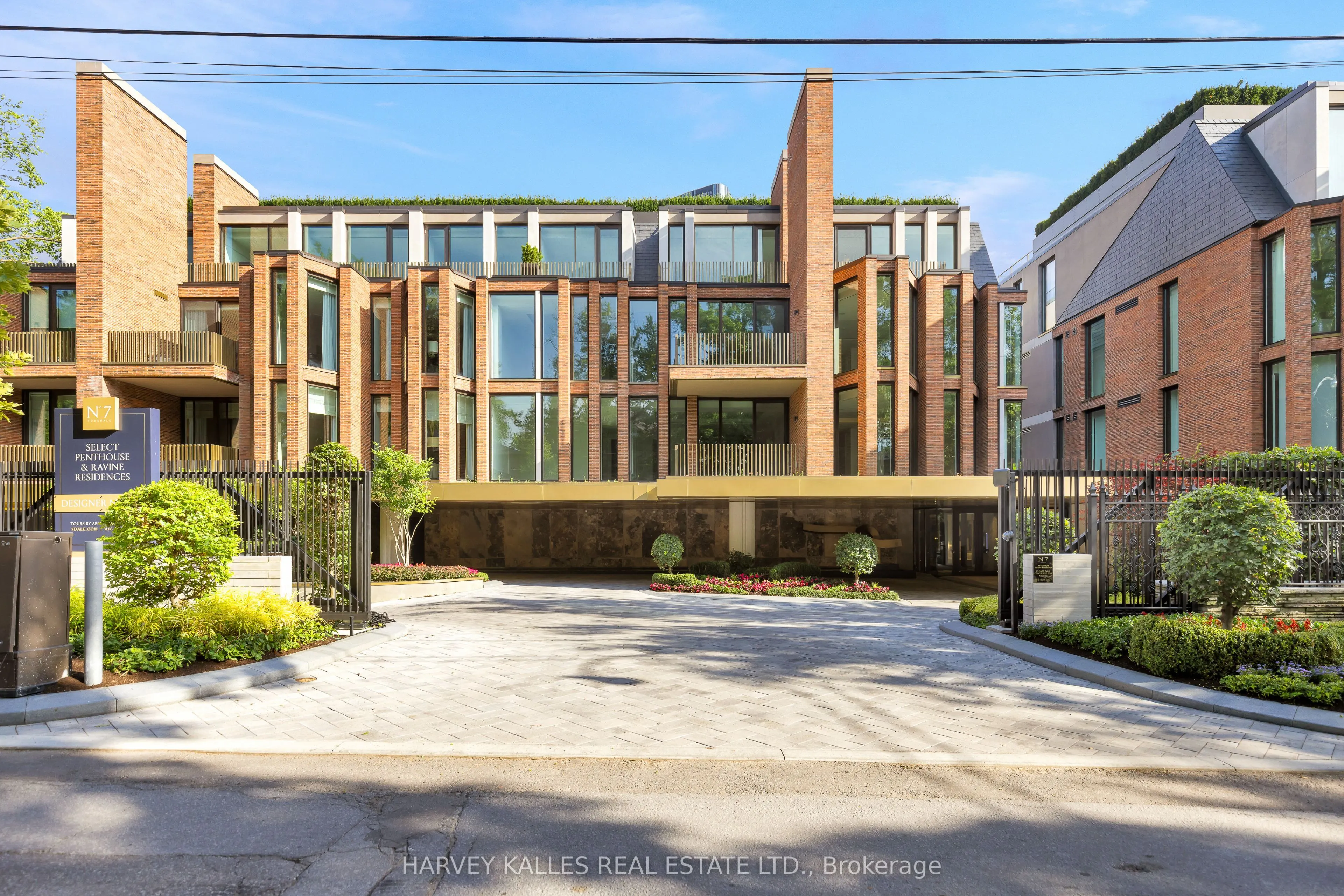 7 Dale Avenue