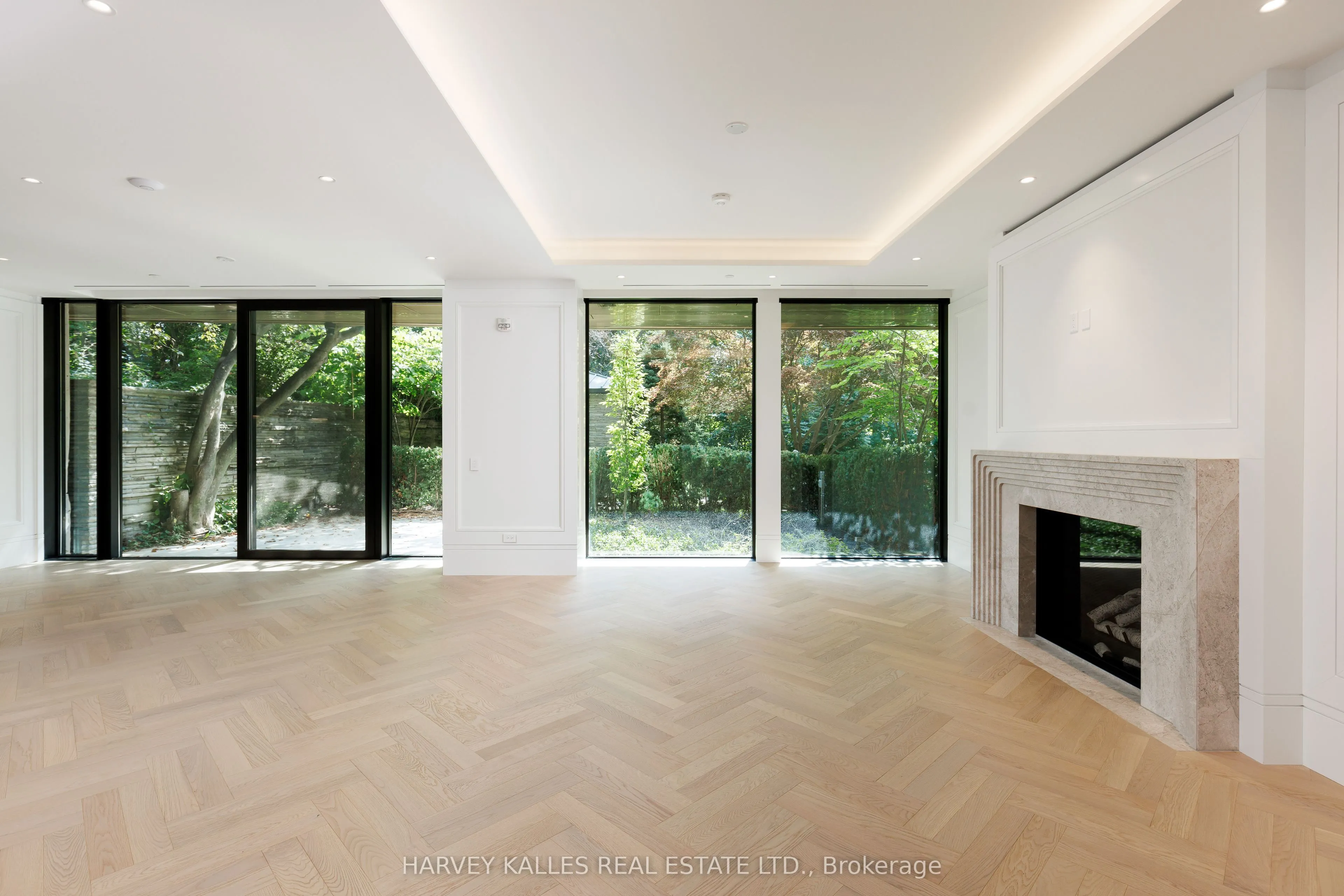 7 Dale Avenue