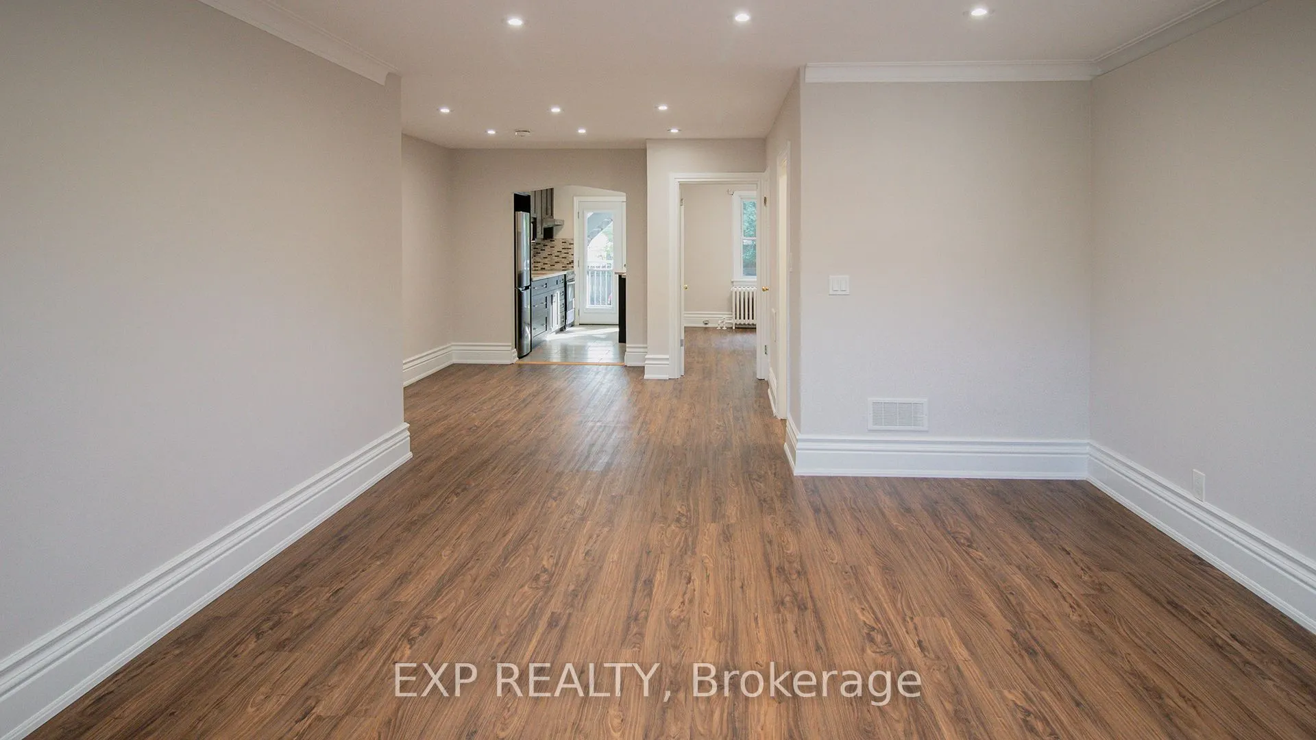 875 Millwood Road, #2B