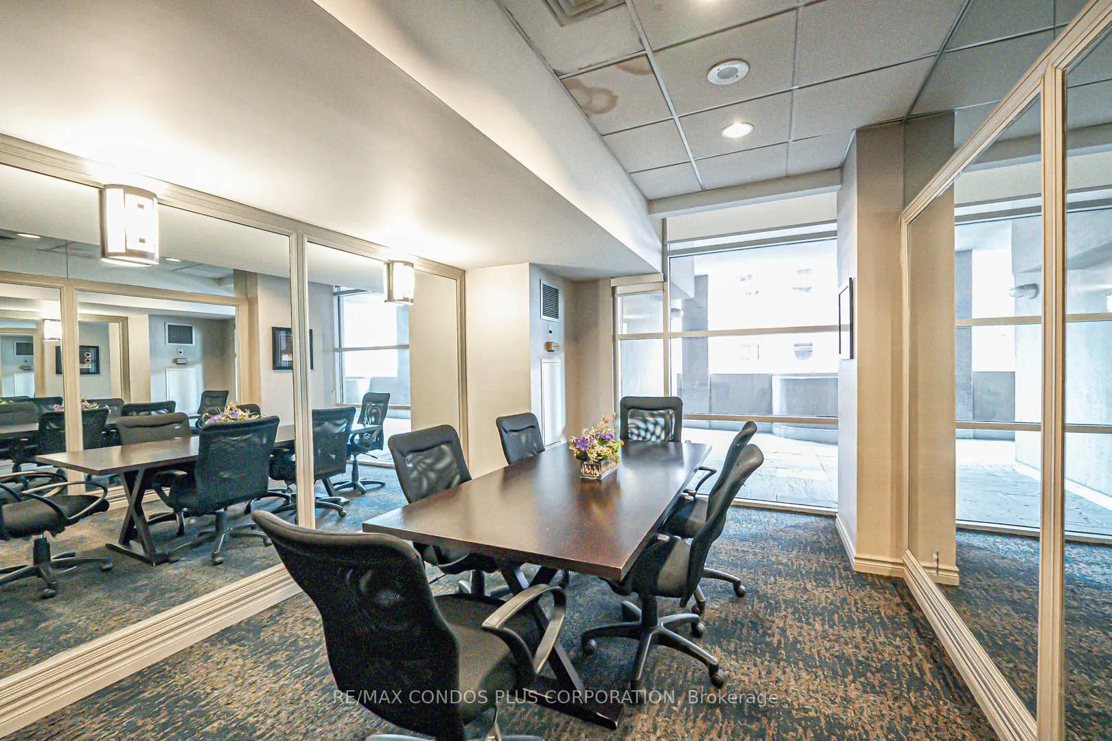 736 Bay Street, #1810