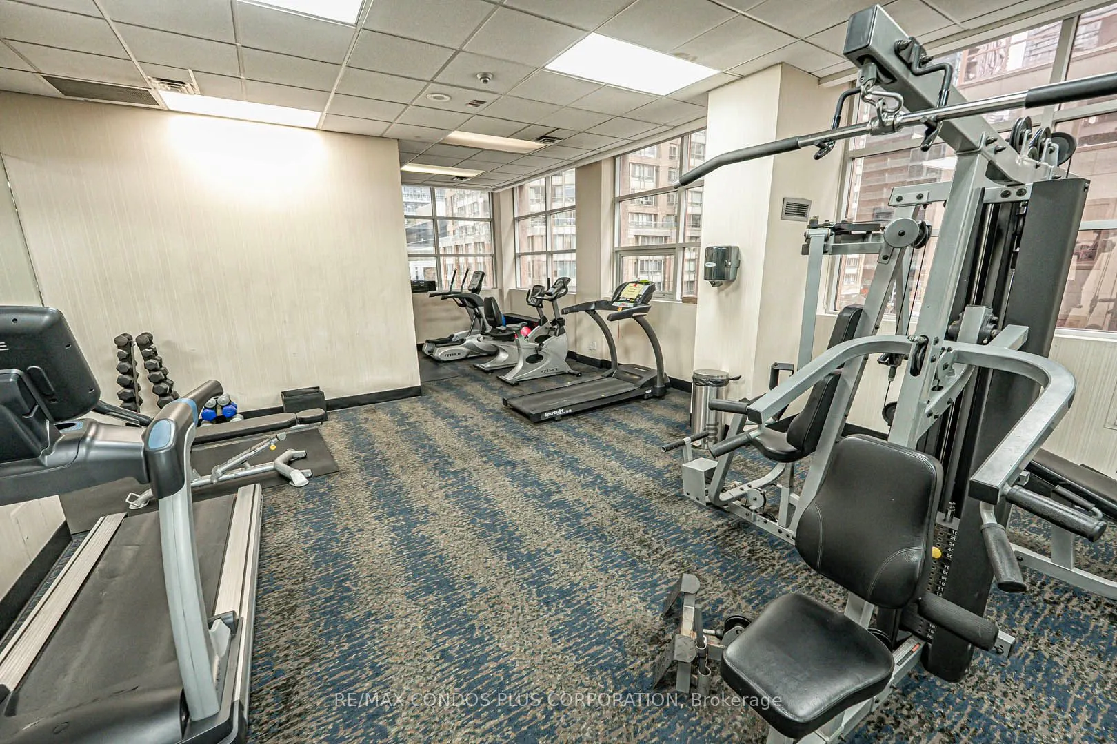 736 Bay Street, #1810
