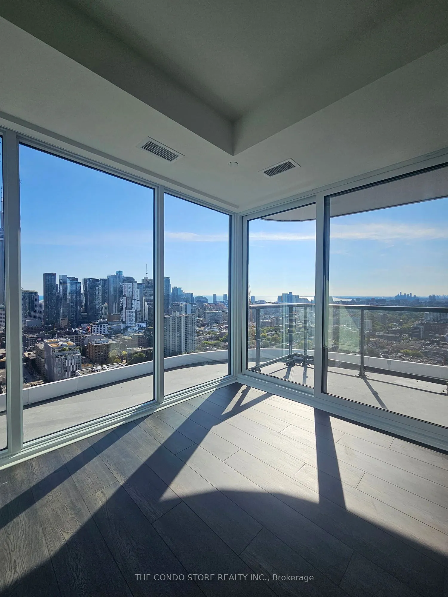 280 Dundas Street W, #3010