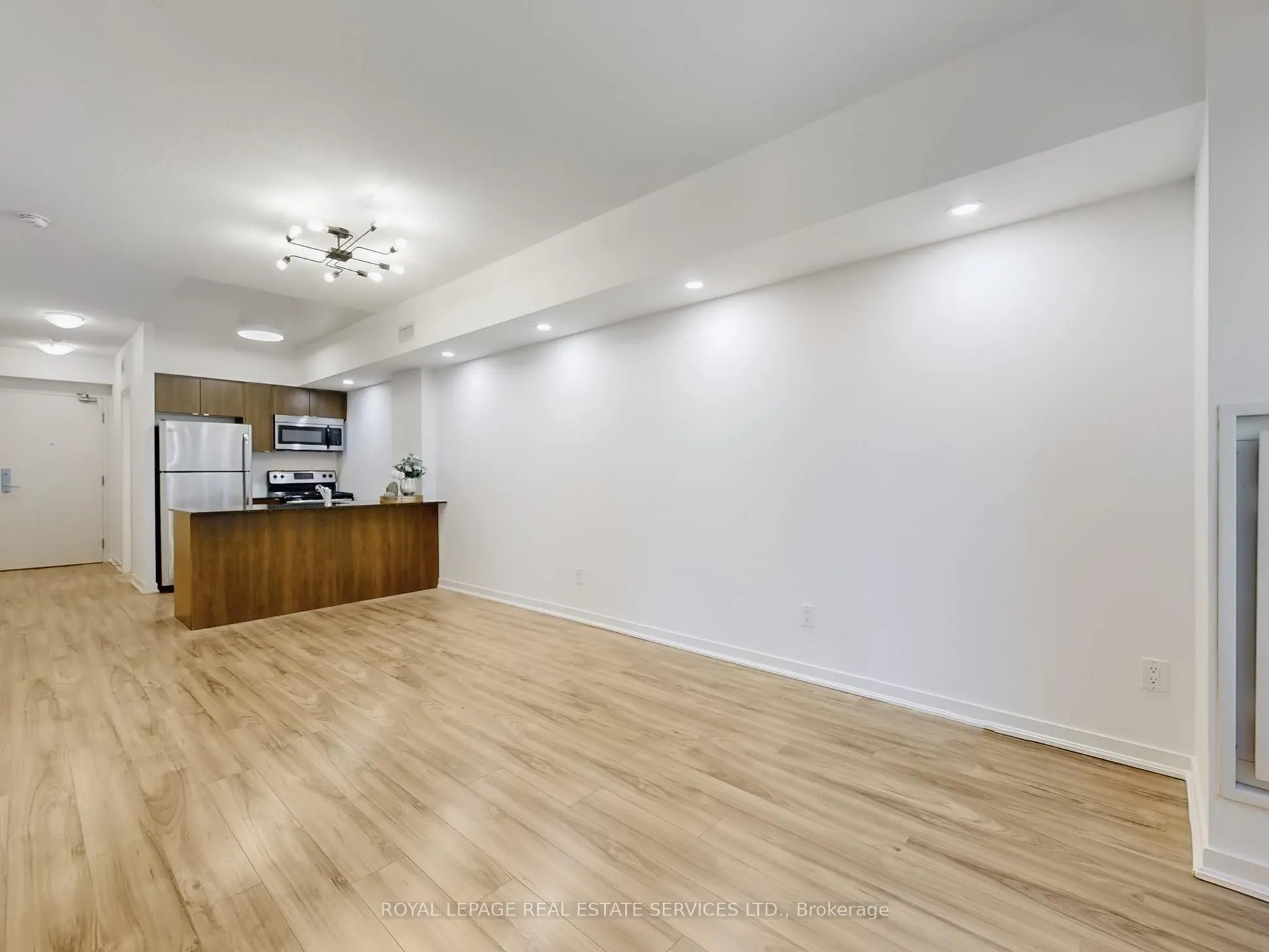 59 East Liberty Street, #209