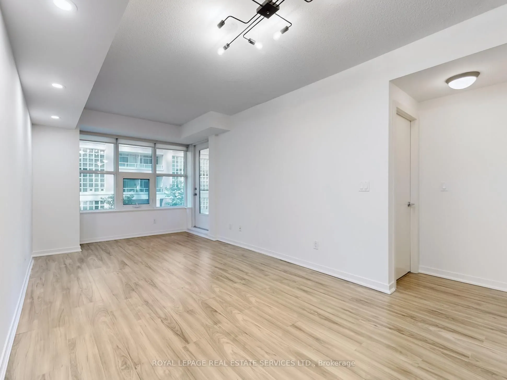 59 East Liberty Street, #209