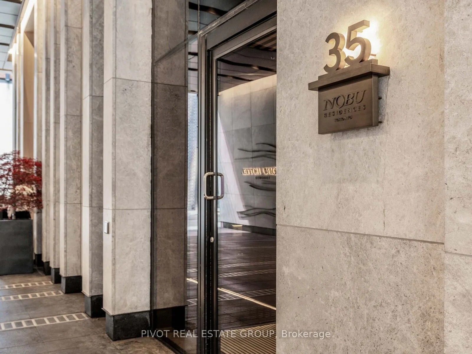 35 Mercer Street, #519