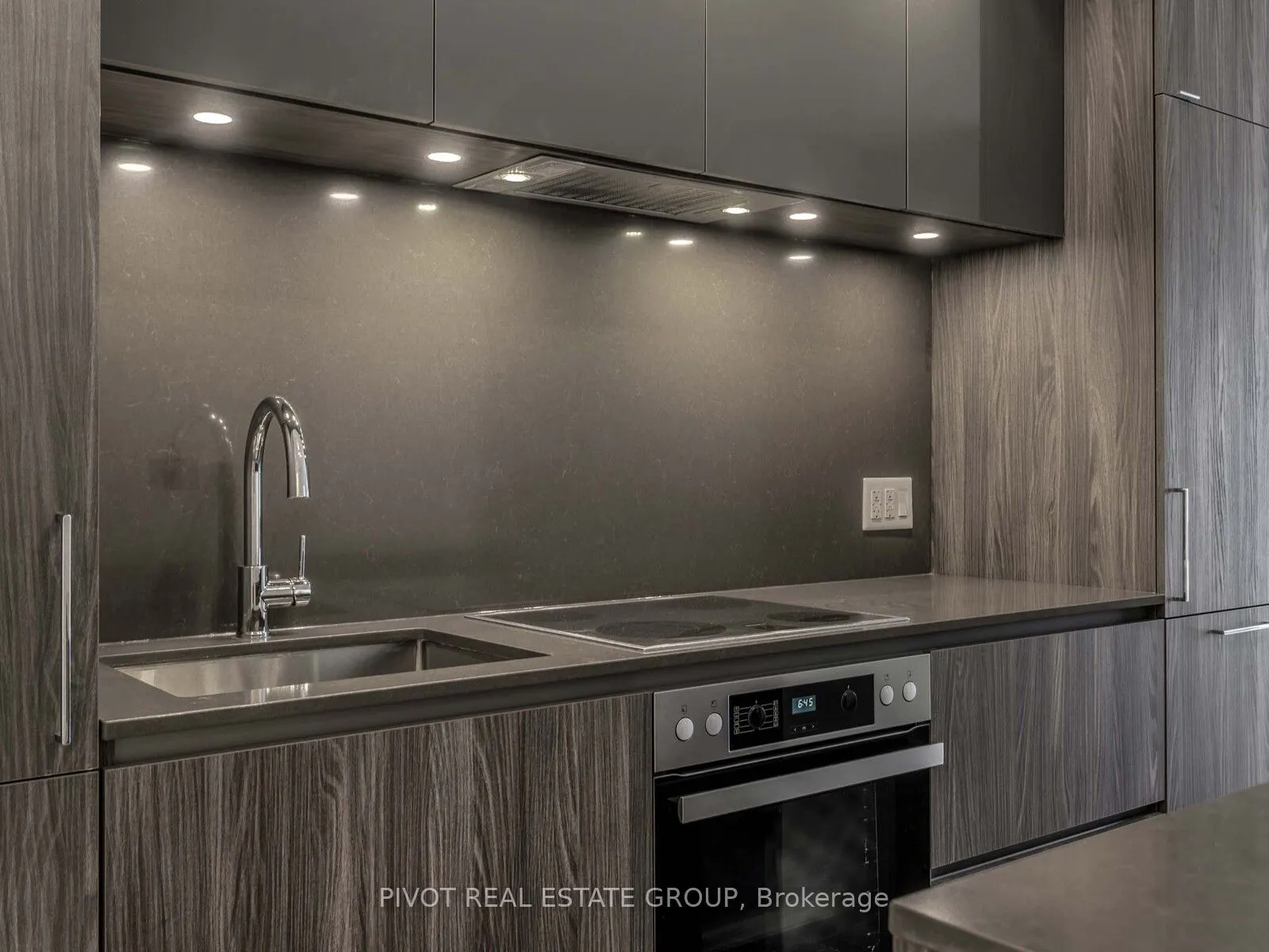 35 Mercer Street, #519