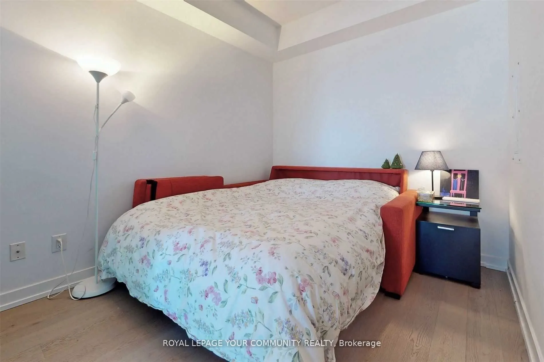 488 University Ave Avenue, #4803