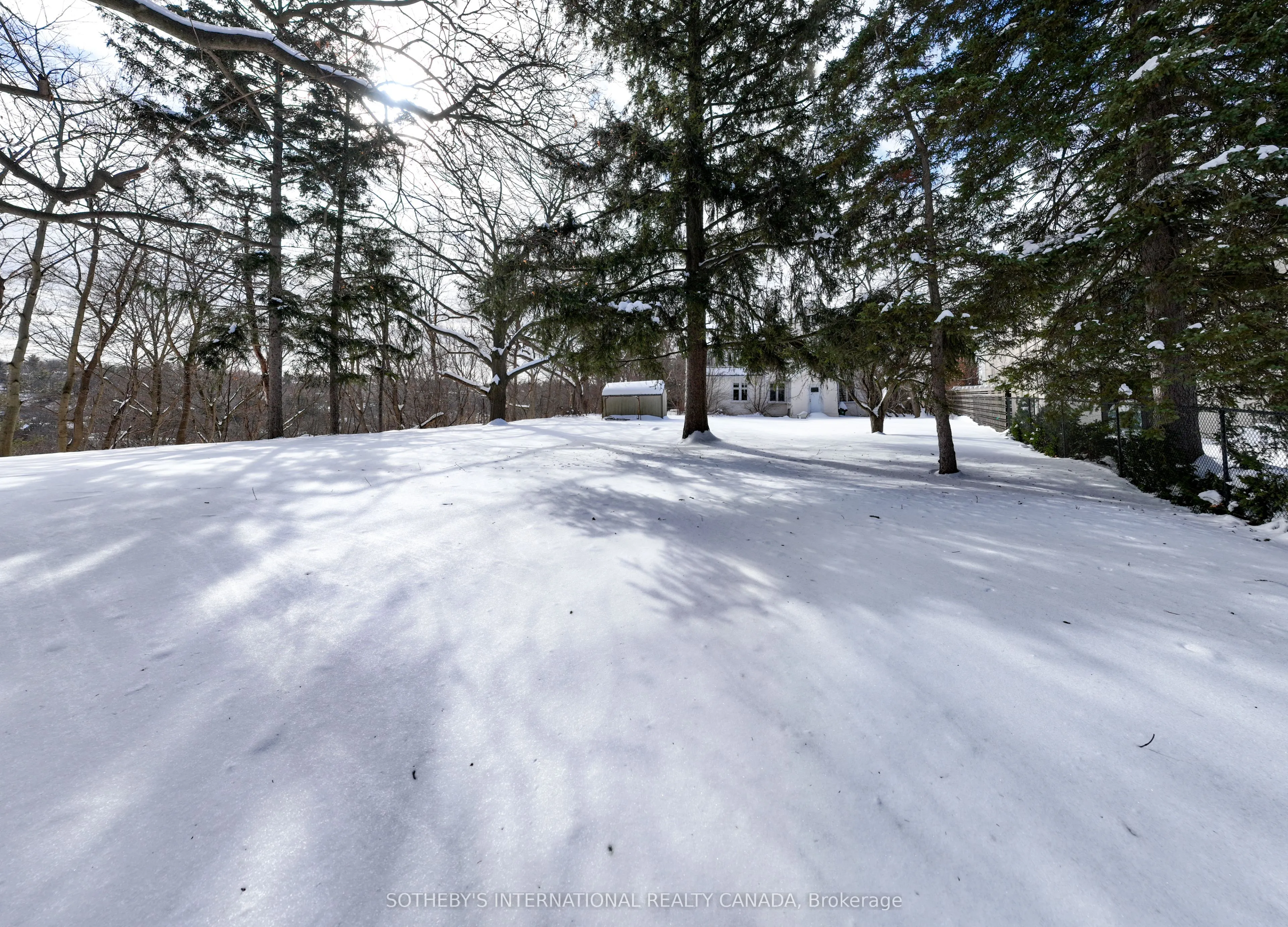 27 Old Yonge Street