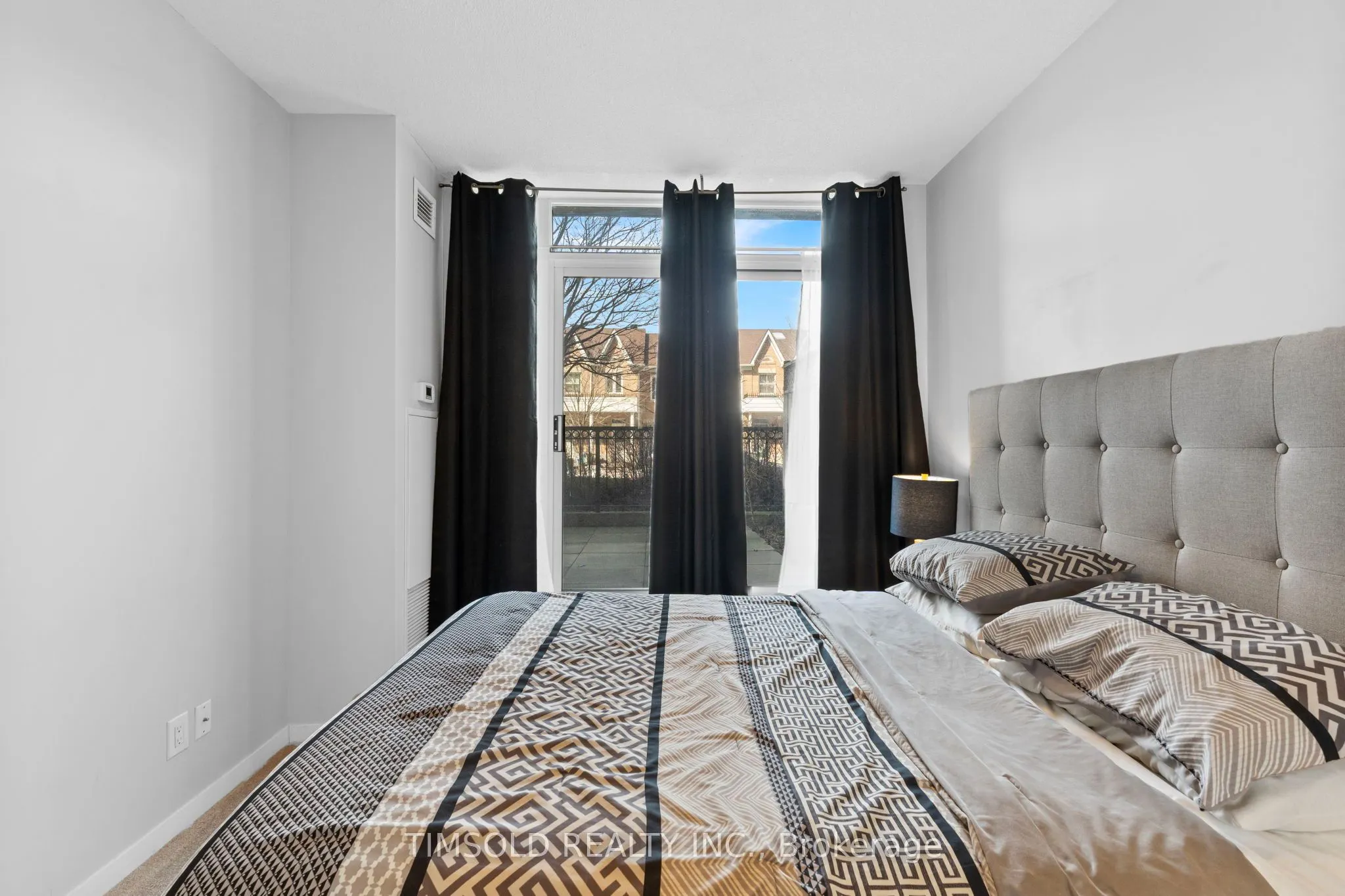 120 Dallimore Circle, #102