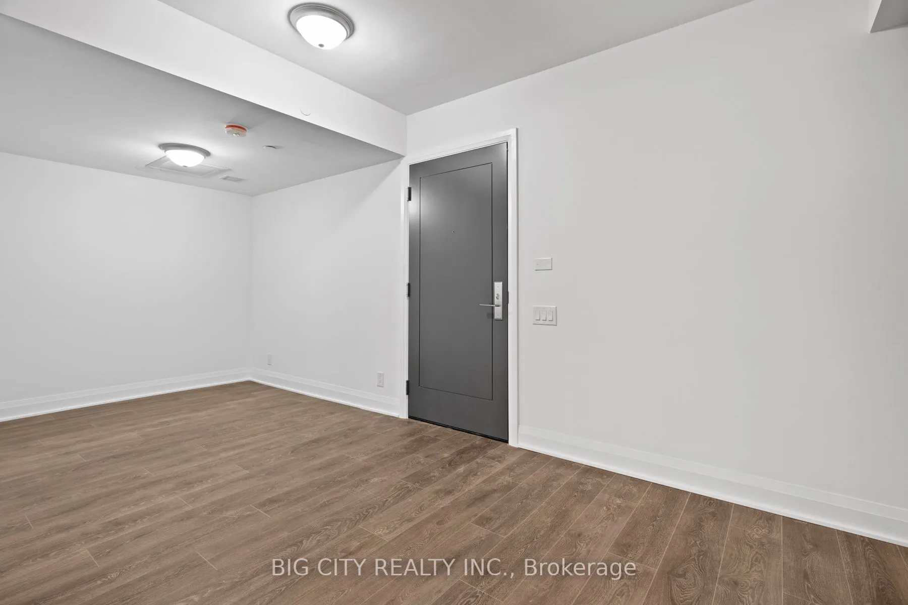 33 Frederick Todd Way, #332