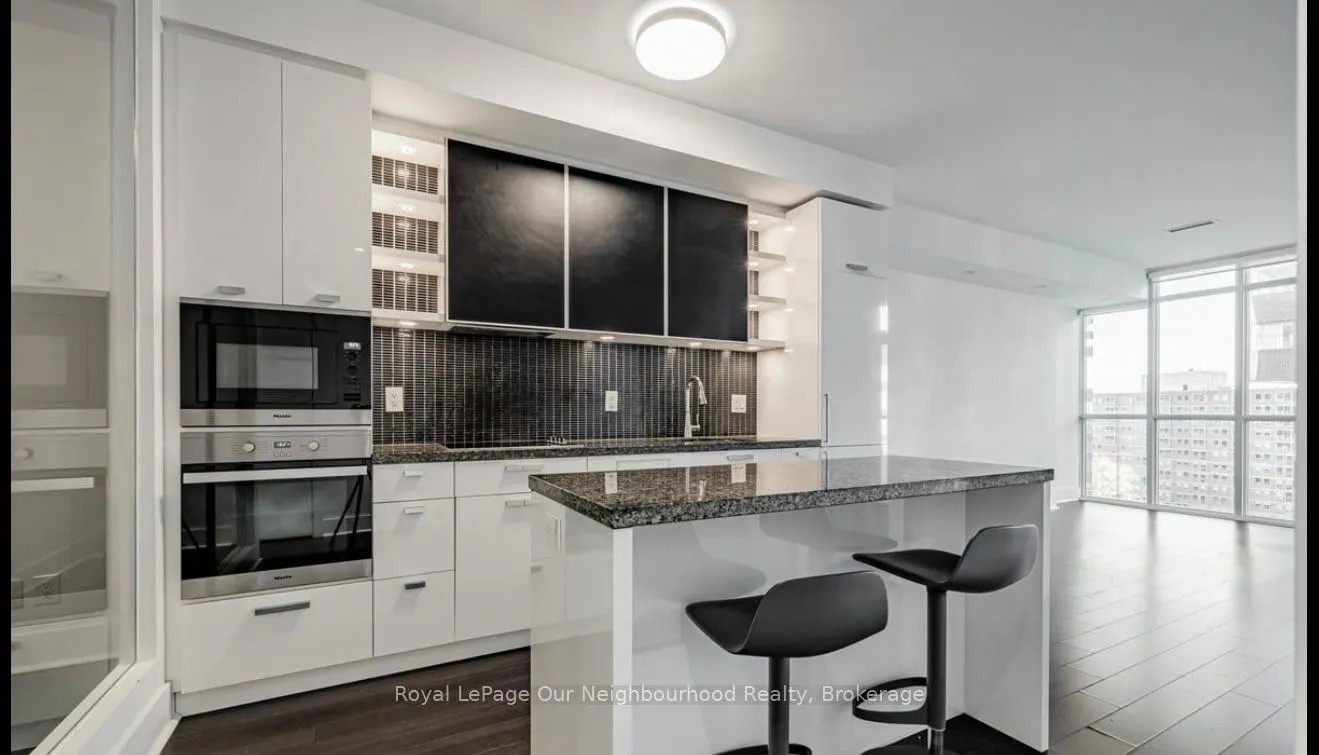 32 Davenport Road, #1105