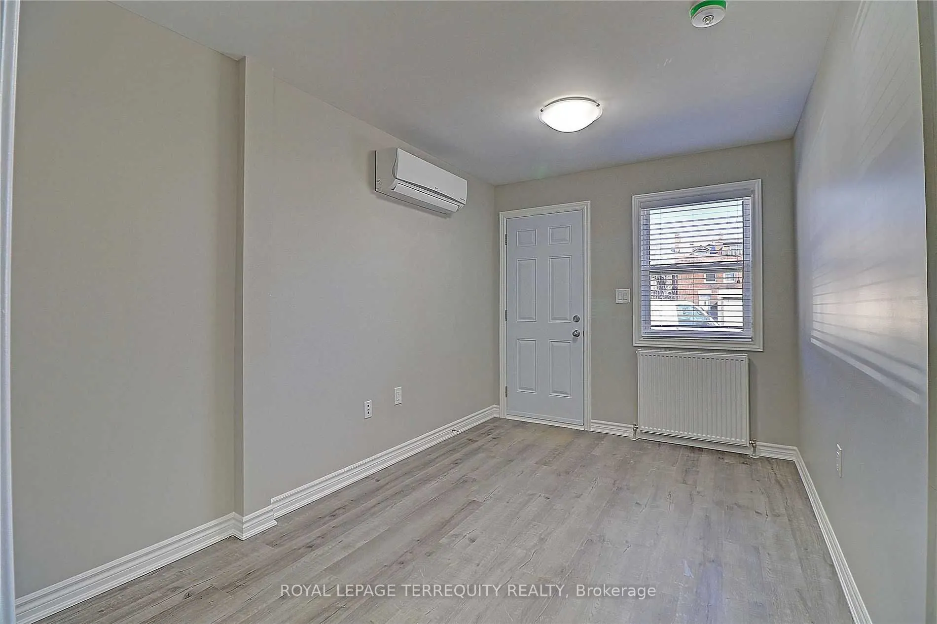 637 Lansdowne Avenue, #A
