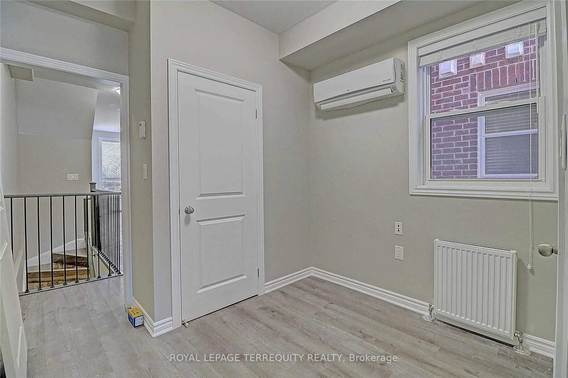 637 Lansdowne Avenue, #A